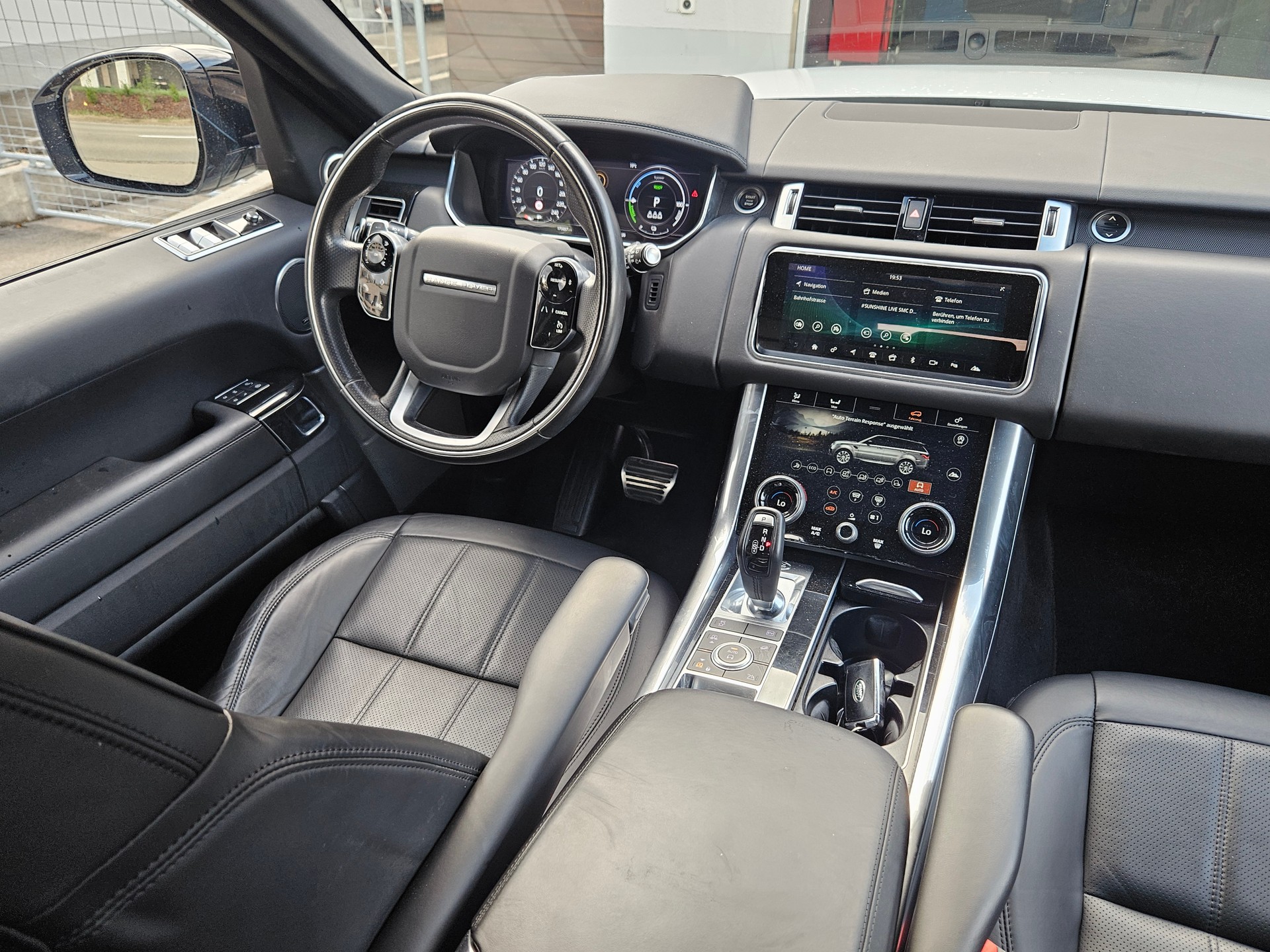 LAND ROVER Range Rover Sport P400e 2.0 I4 PHEV HSE Dynamic Aut.-image-8
