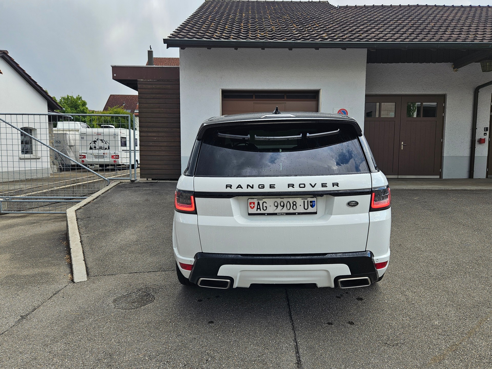 LAND ROVER Range Rover Sport P400e 2.0 I4 PHEV HSE Dynamic Aut.-image-2
