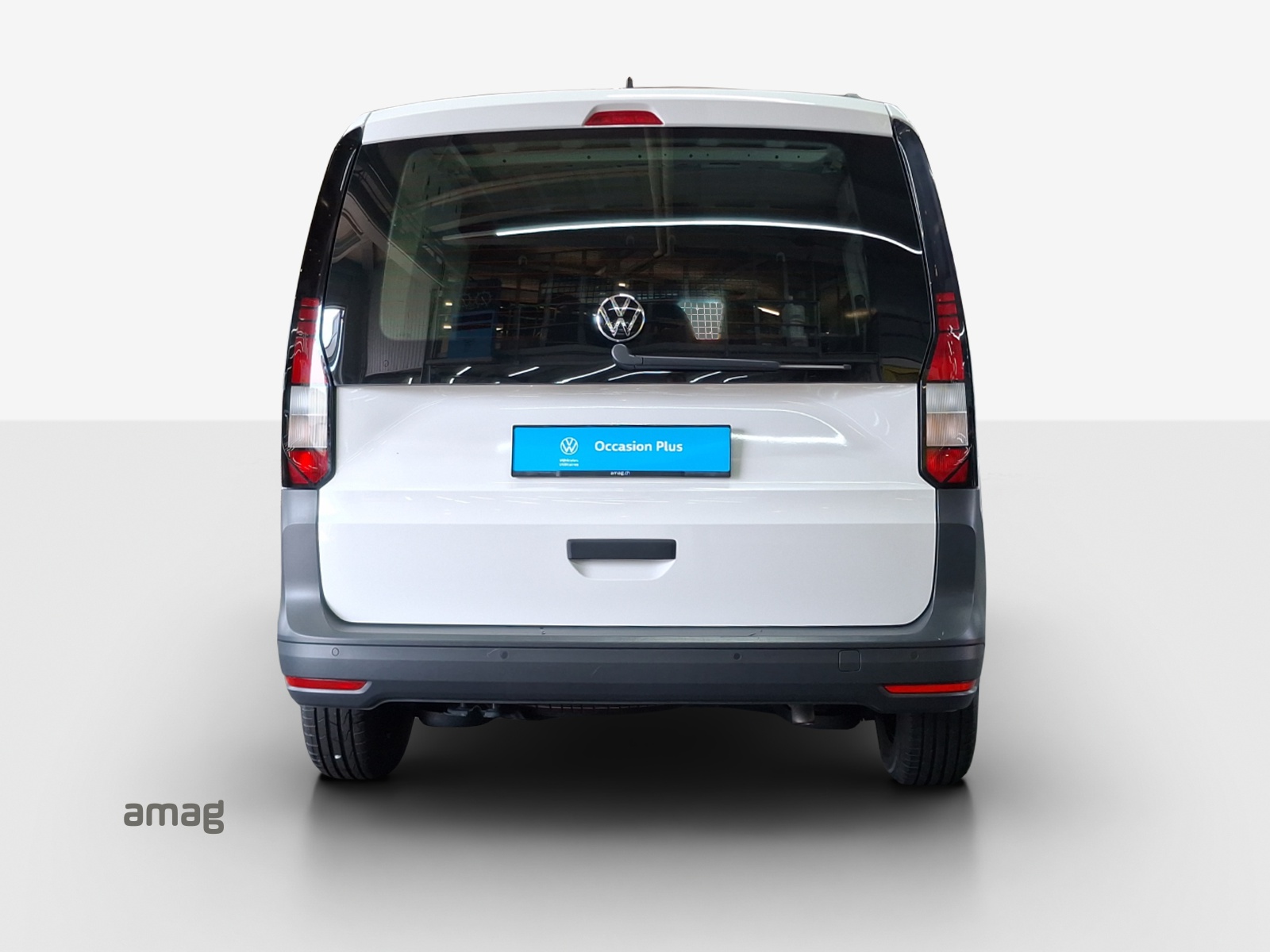 VW Caddy Cargo 2.0TDI-image-3