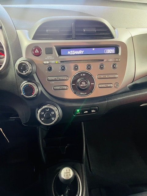HONDA Jazz 1.2i Trend-image-8