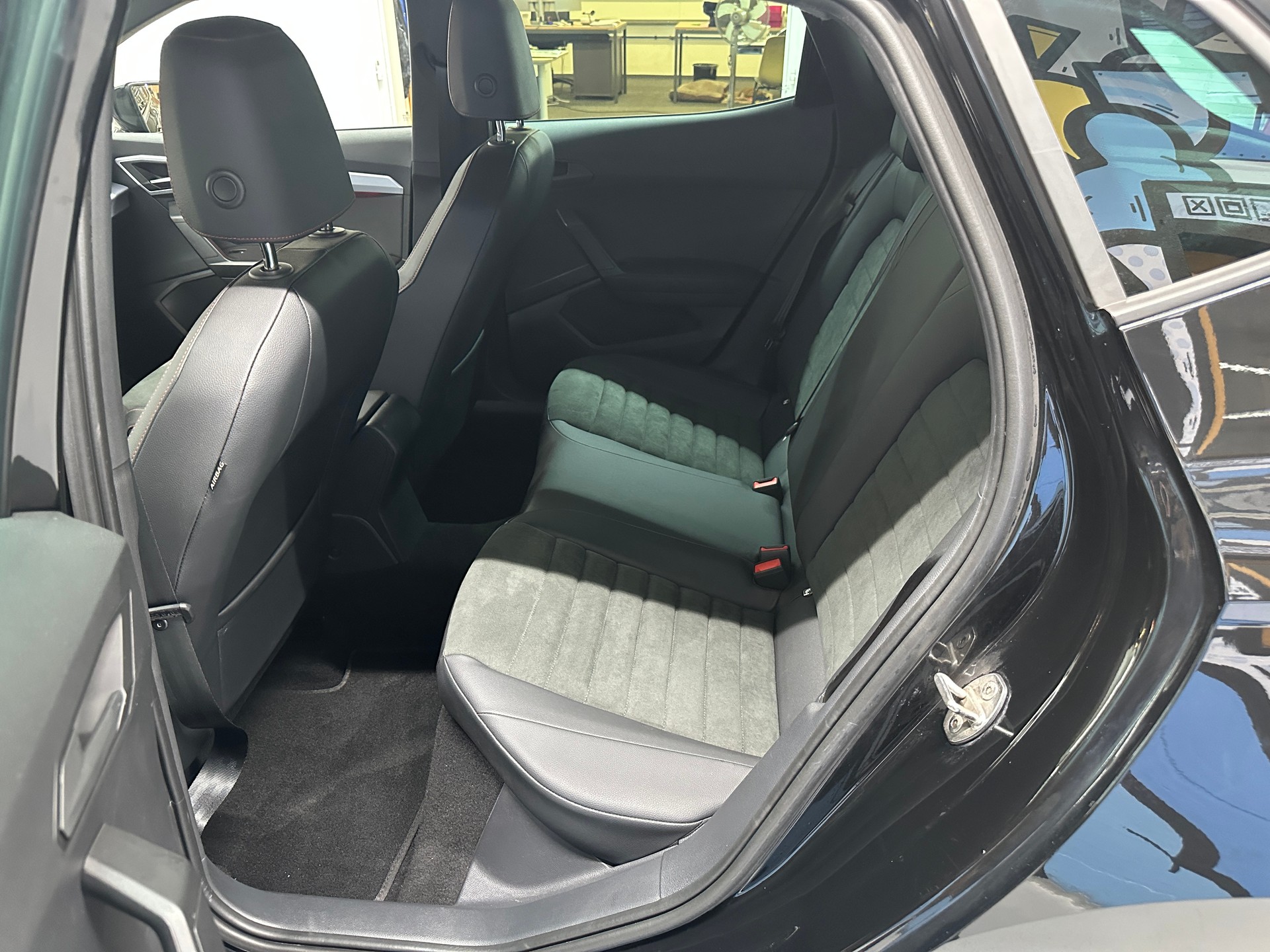 SEAT Ibiza 1.0 EcoTSI FR-image-8