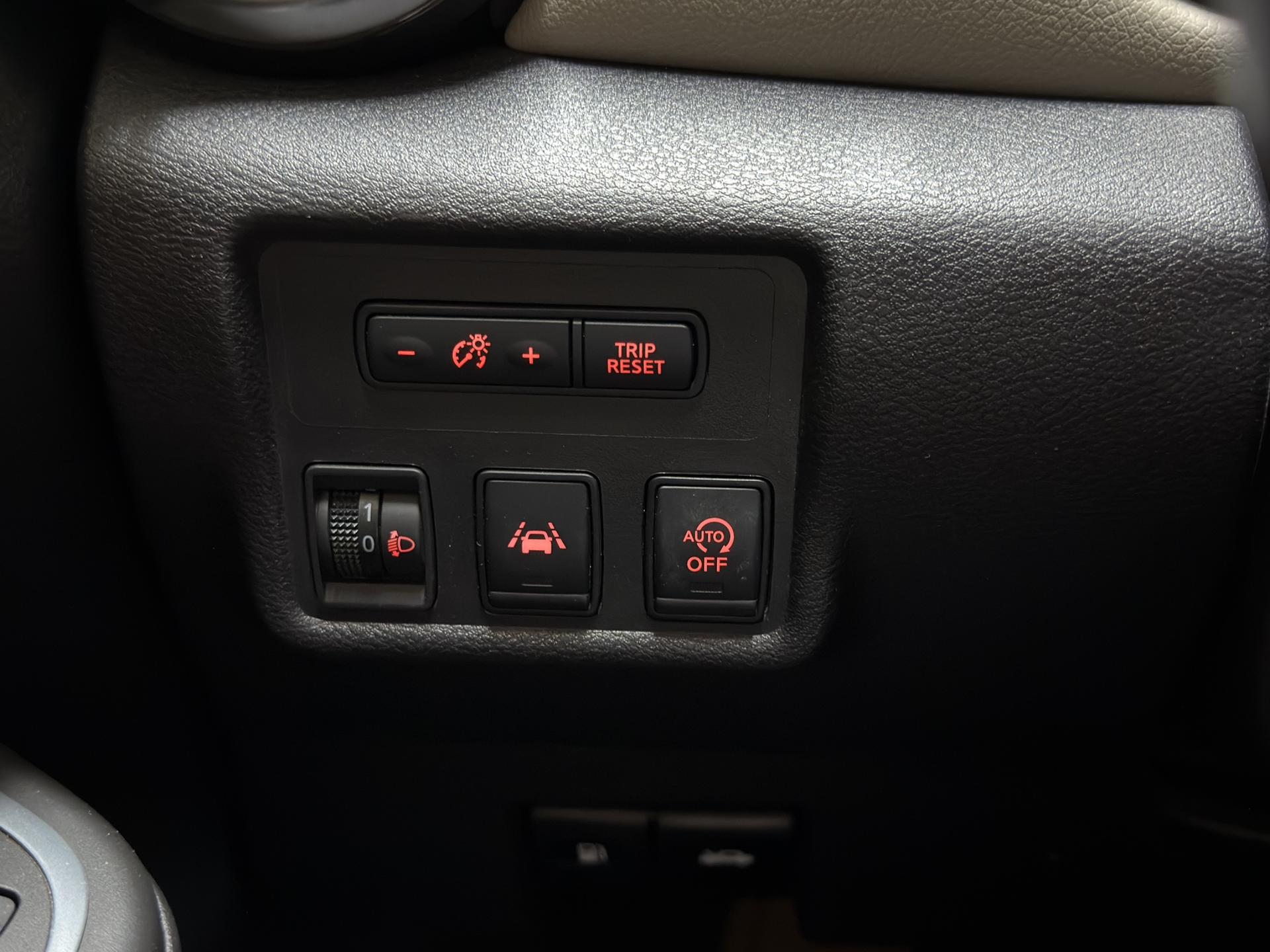 NISSAN Micra IG-T 100 tekna Xtronic-image-18