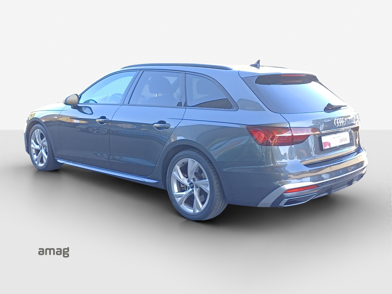 AUDI A4 Avant 45 TFSI S line S-tronic quattro-image-2