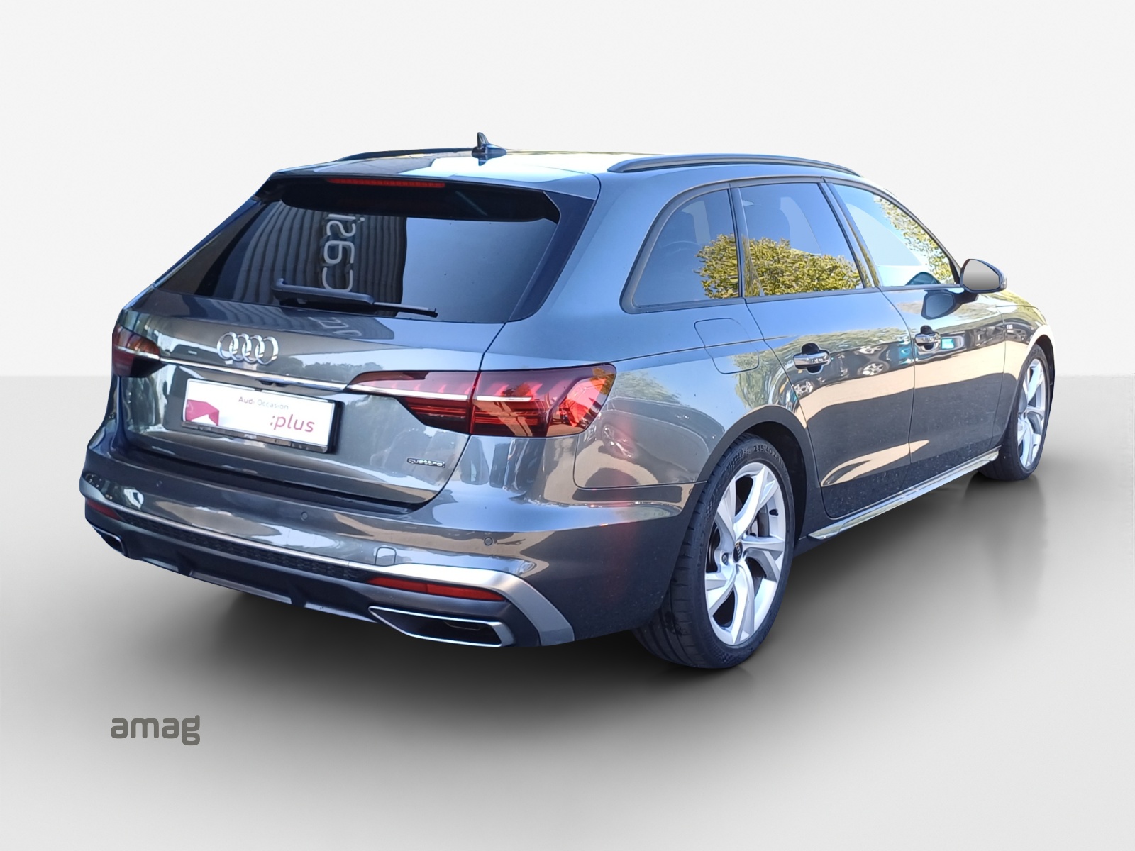 AUDI A4 Avant 45 TFSI S line S-tronic quattro-image-4
