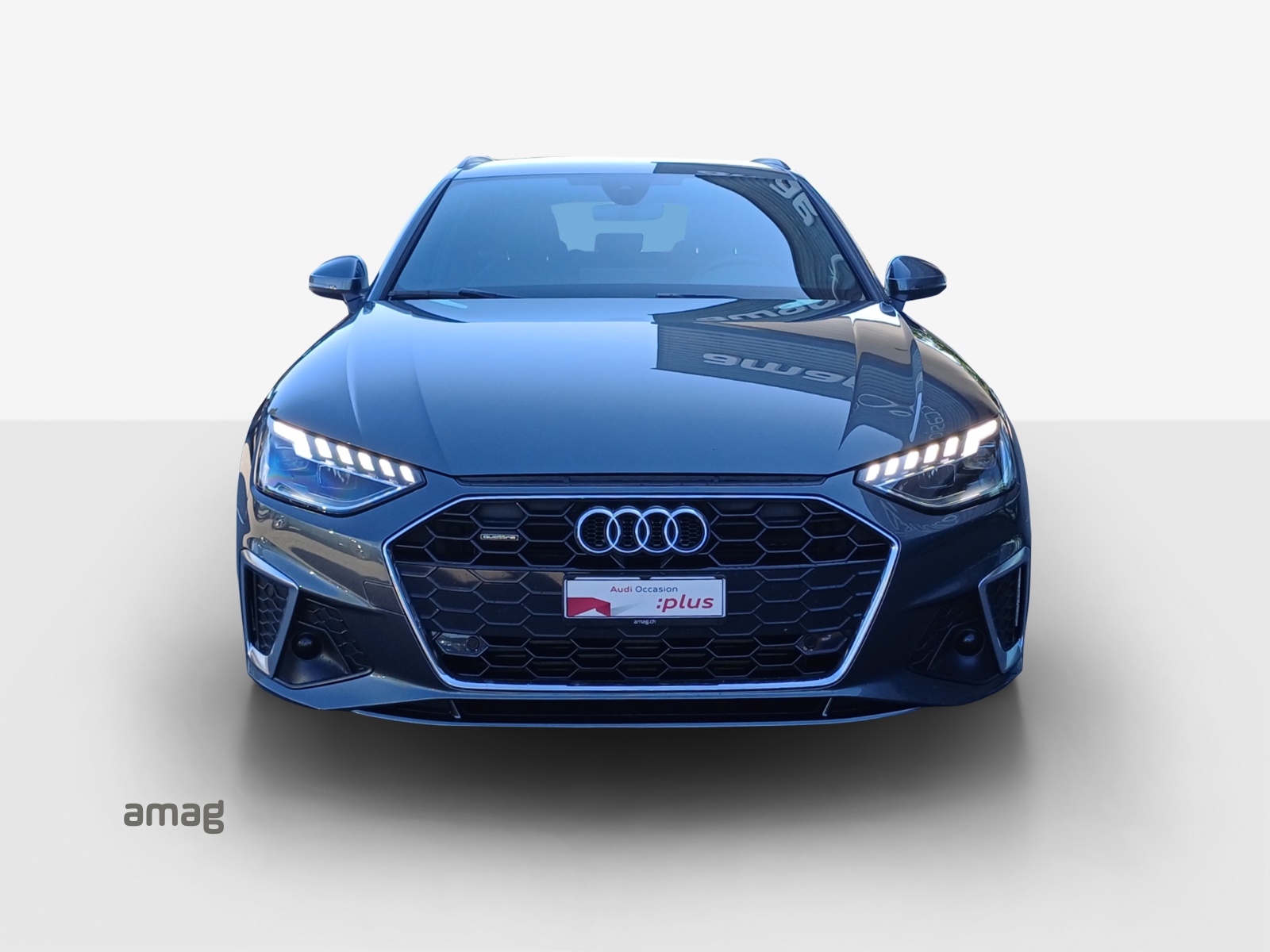 AUDI A4 Avant 45 TFSI S line S-tronic quattro-image-6