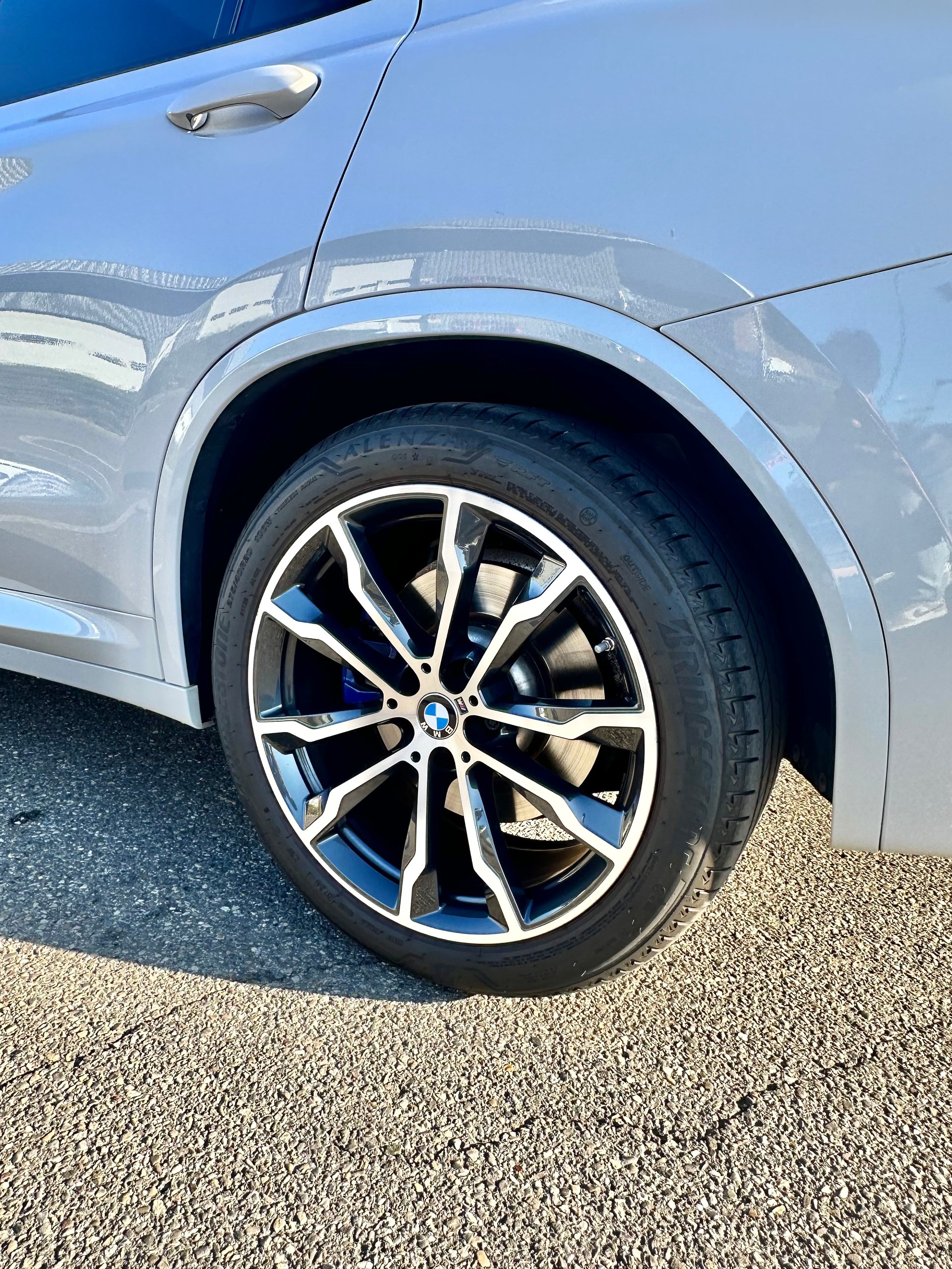 BMW M40i-image-5