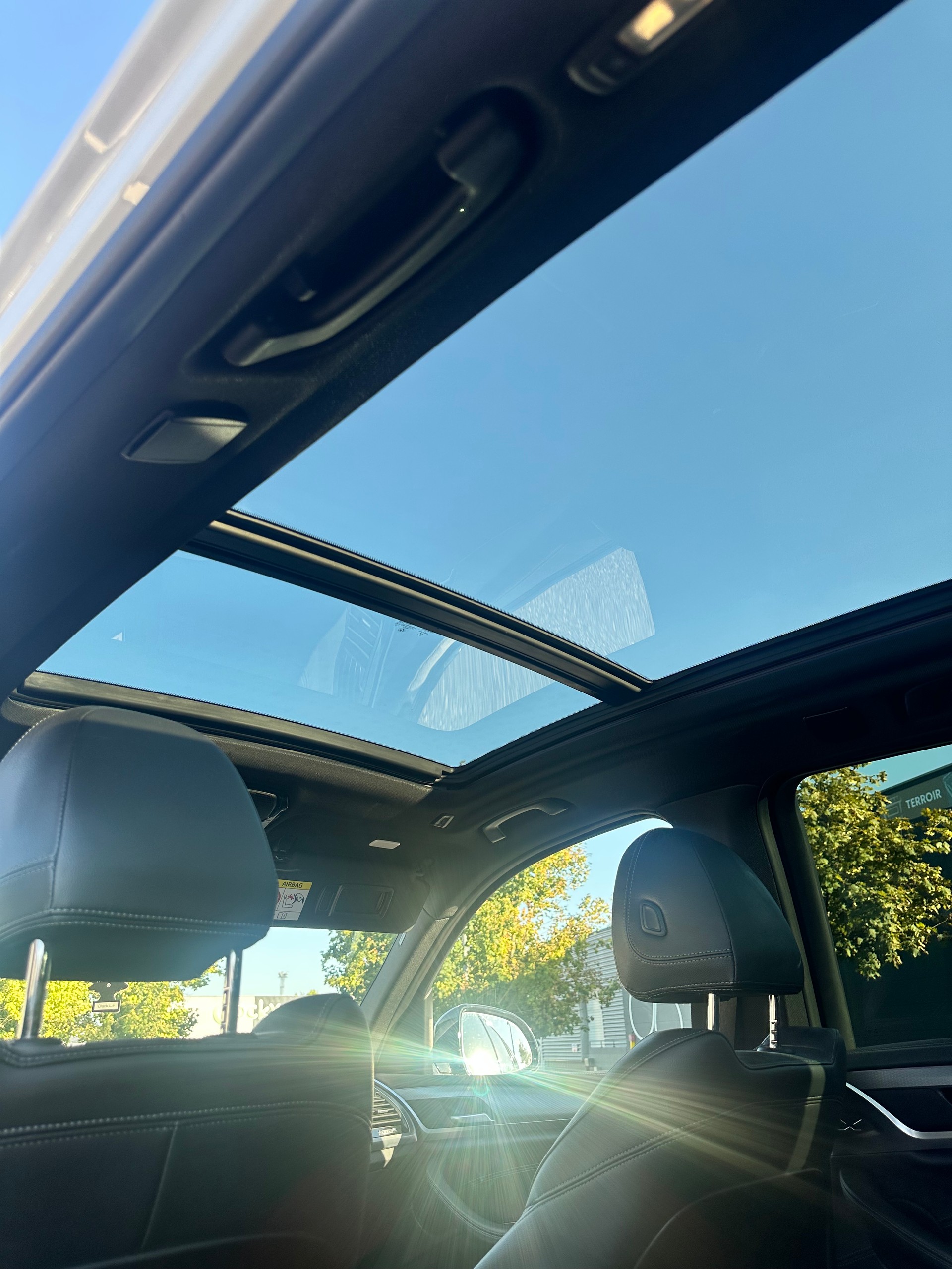 BMW M40i-image-10