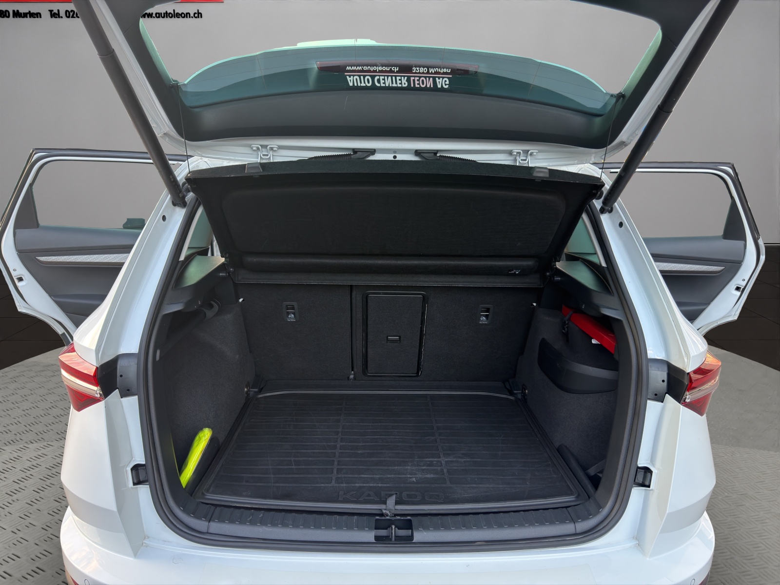 SKODA Karoq 2.0 TDI CR Style 4x4 DSG-image-18