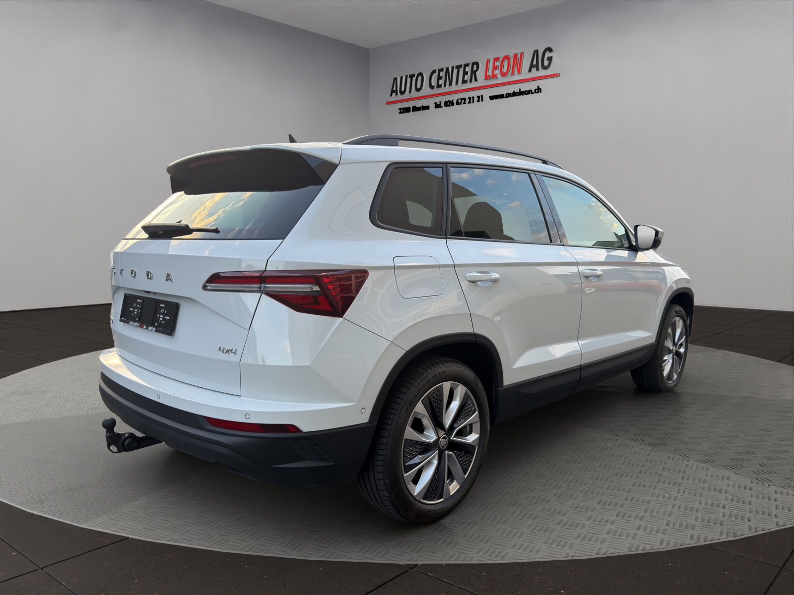 SKODA Karoq 2.0 TDI CR Style 4x4 DSG-image-5