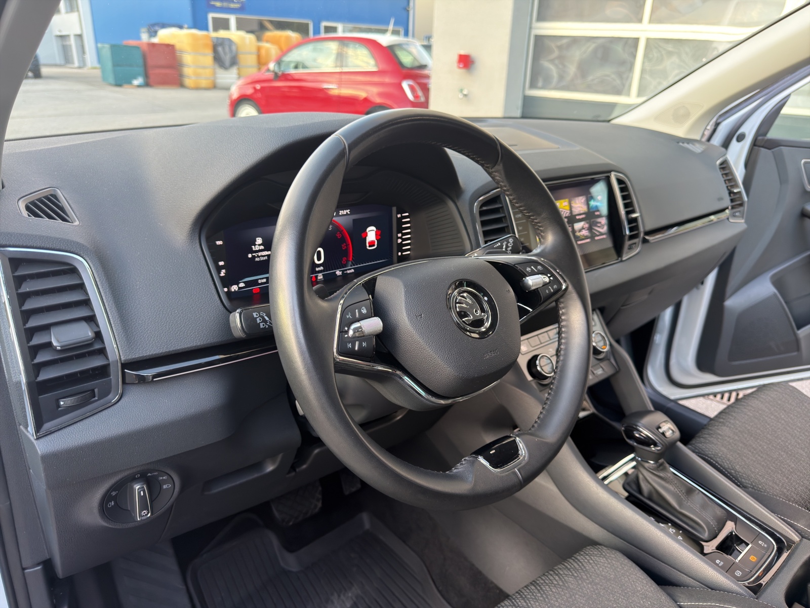 SKODA Karoq 2.0 TDI CR Style 4x4 DSG-image-23