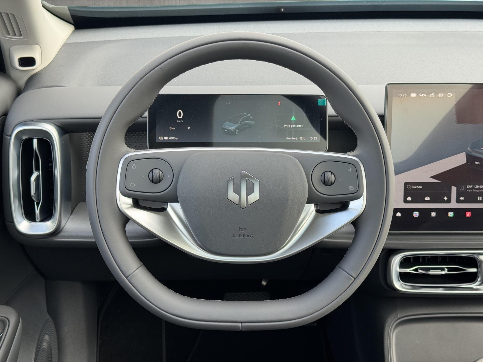 LEAPMOTOR B10 EV-image-13