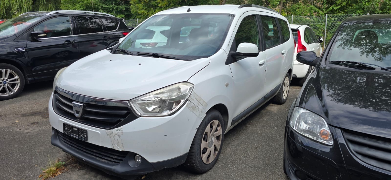 DACIA Lodgy 1.2 Turbo Ambiance 7PL-image-1