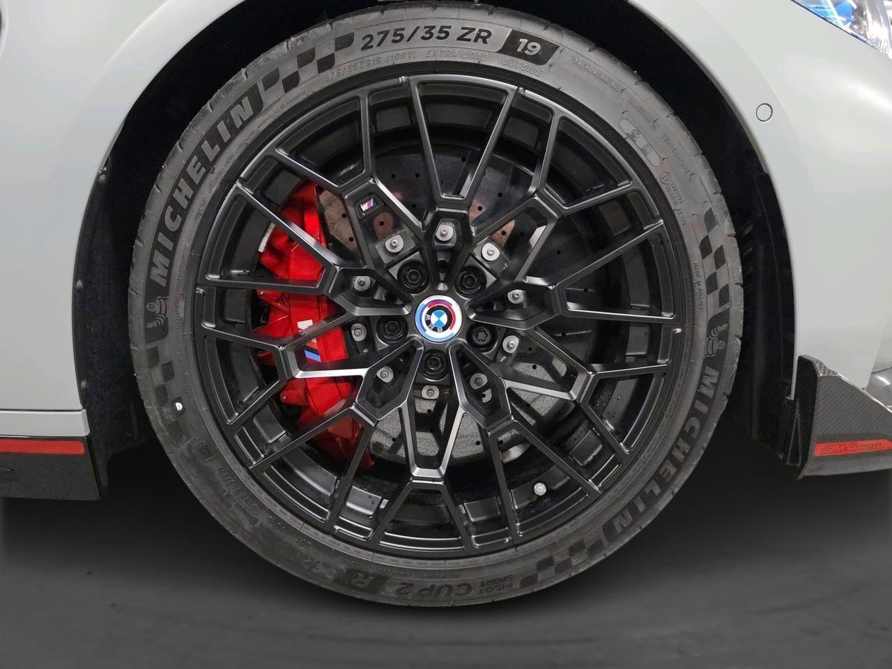 BMW M4 CSL Coupé-image-9