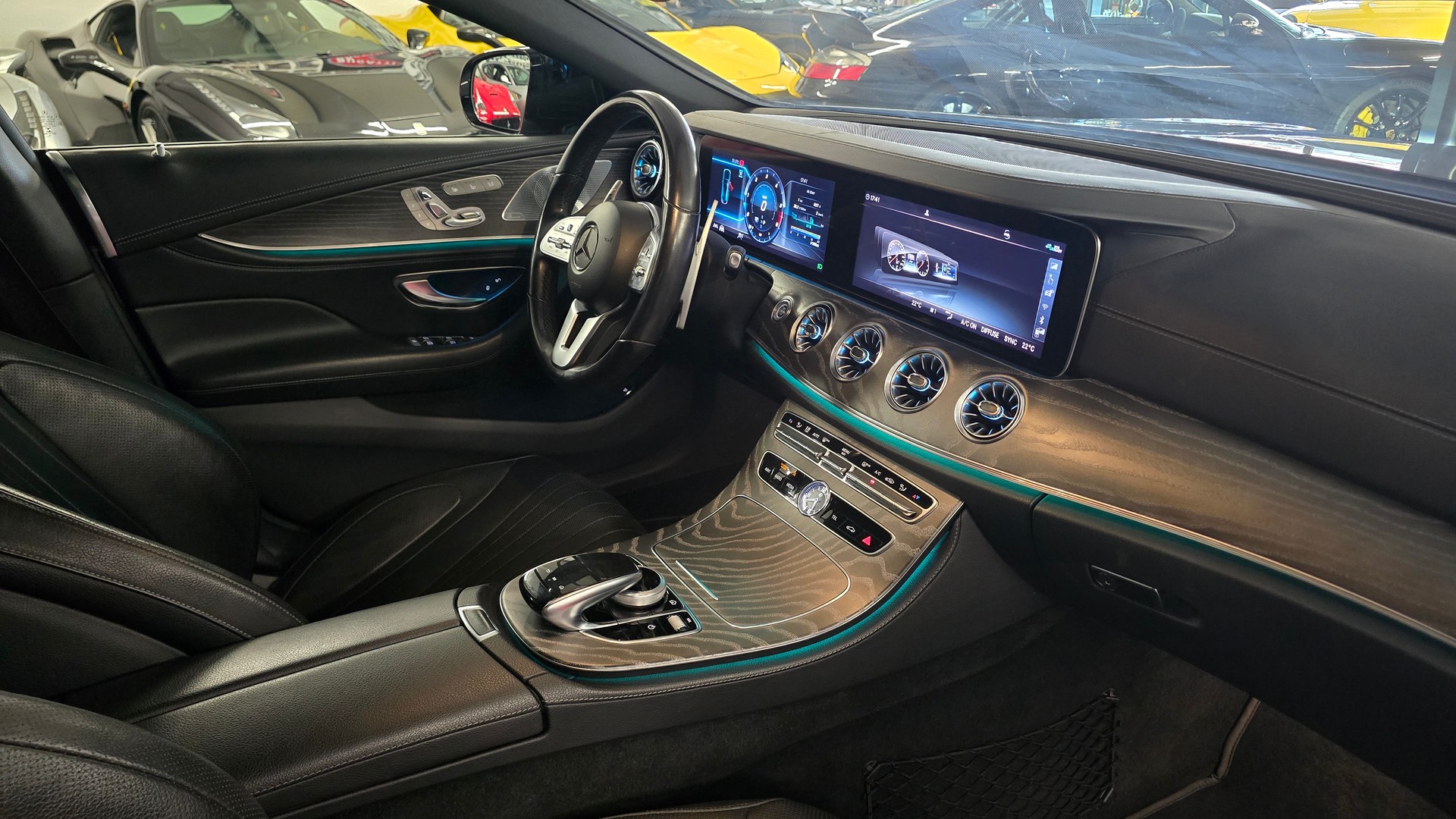 MERCEDES-BENZ CLS 400 d AMG 4Matic Edition1 9G-Tronic-image-22