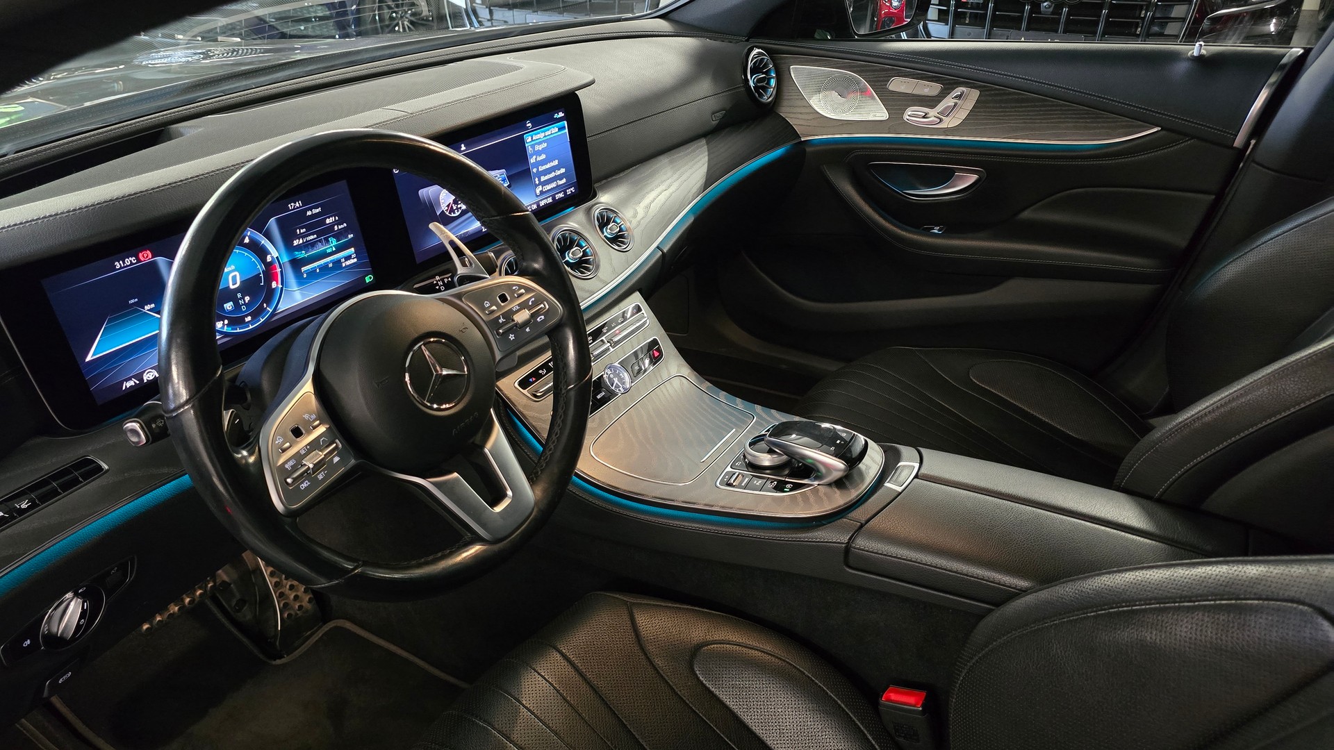 MERCEDES-BENZ CLS 400 d AMG 4Matic Edition1 9G-Tronic-image-15