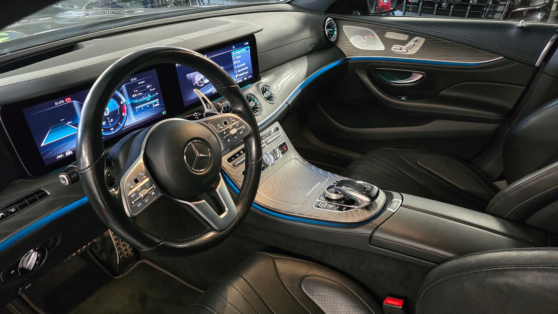 MERCEDES-BENZ CLS 400 d AMG 4Matic Edition1 9G-Tronic-image-19