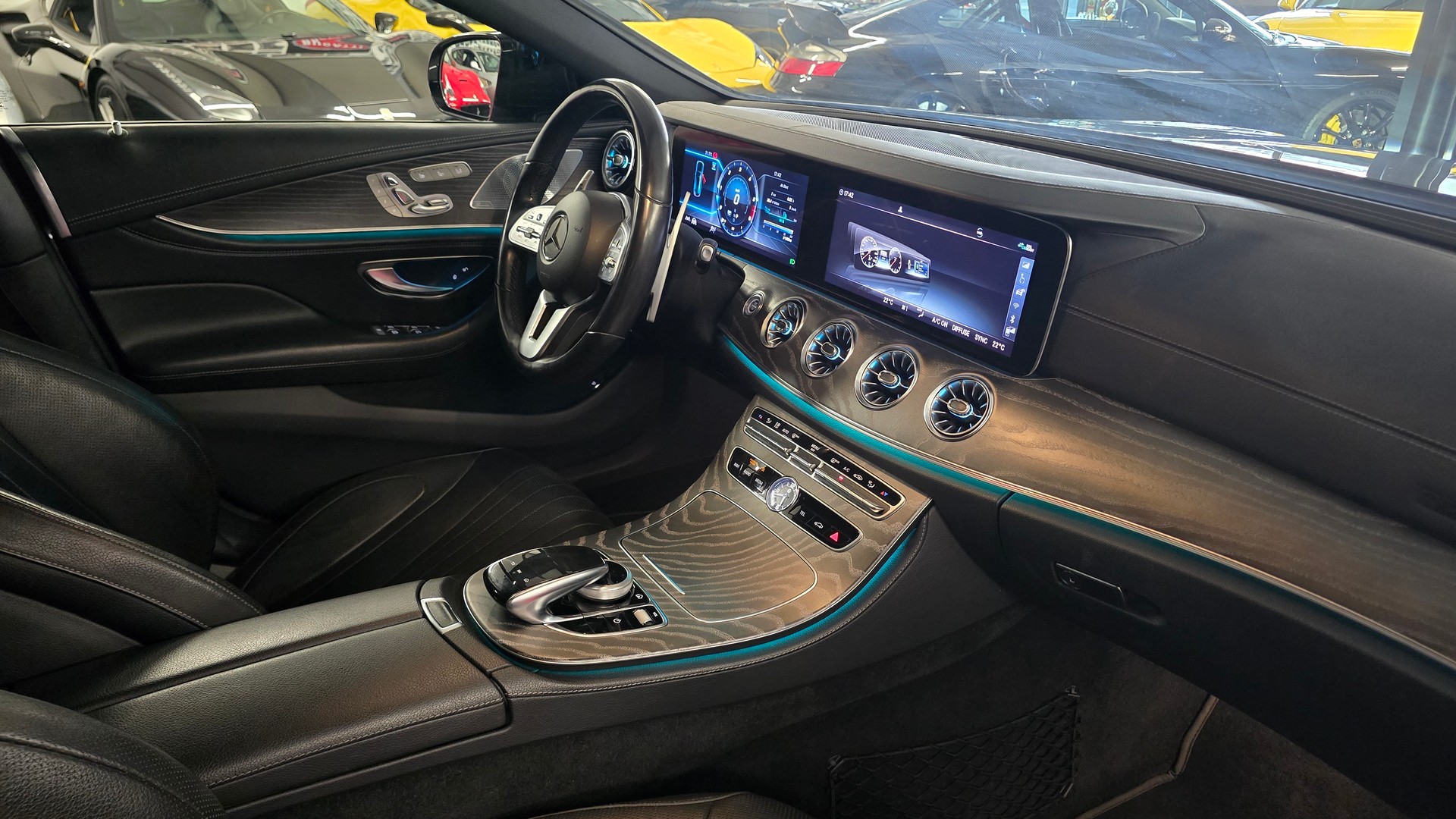 MERCEDES-BENZ CLS 400 d AMG 4Matic Edition1 9G-Tronic-image-26