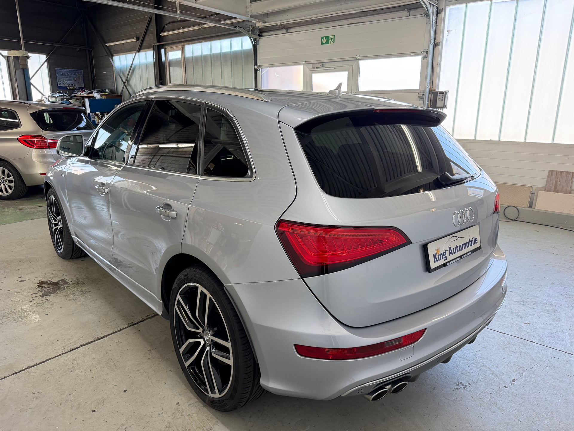 AUDI SQ5 3.0 TDI plus quattro tiptronic | CH-Auto | Ab MFK 01.2026 | Pano Dach | RF-Kamera-image-4