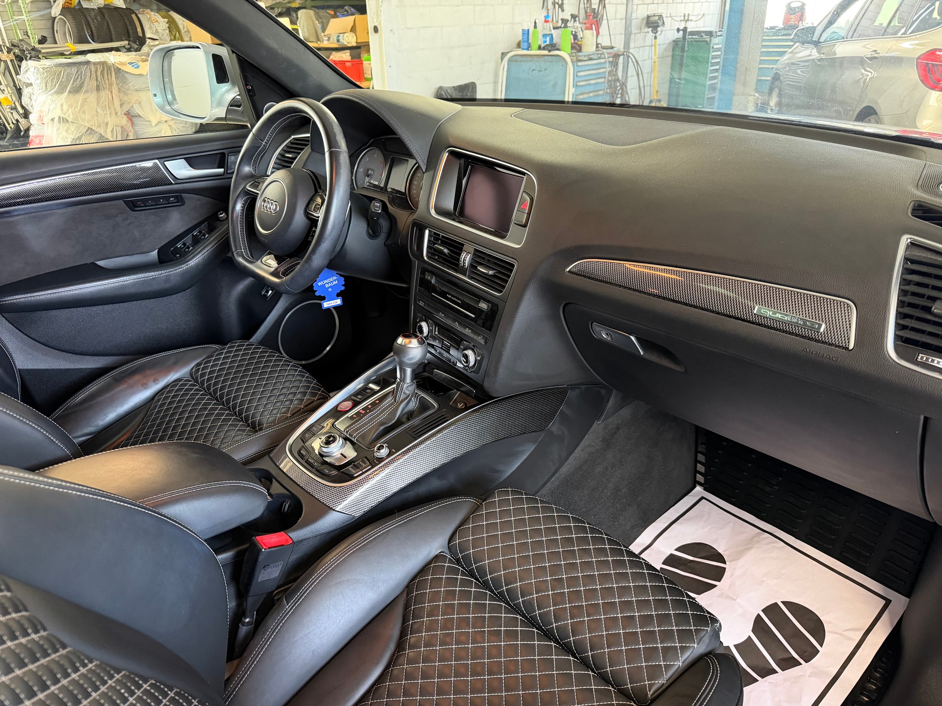 AUDI SQ5 3.0 TDI plus quattro tiptronic | CH-Auto | Ab MFK 01.2026 | Pano Dach | RF-Kamera-image-8