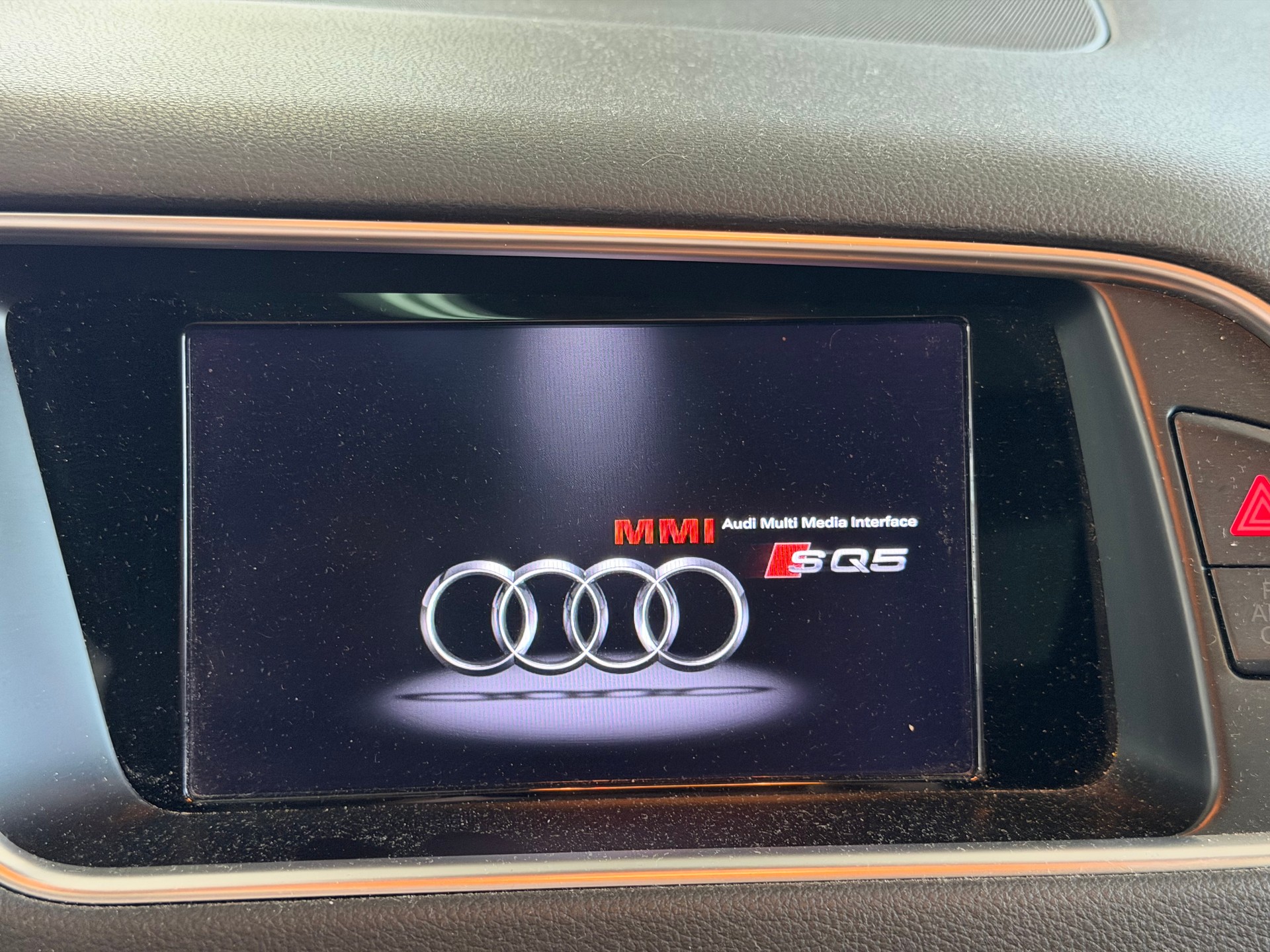 AUDI SQ5 3.0 TDI plus quattro tiptronic | CH-Auto | Ab MFK 01.2026 | Pano Dach | RF-Kamera-image-18