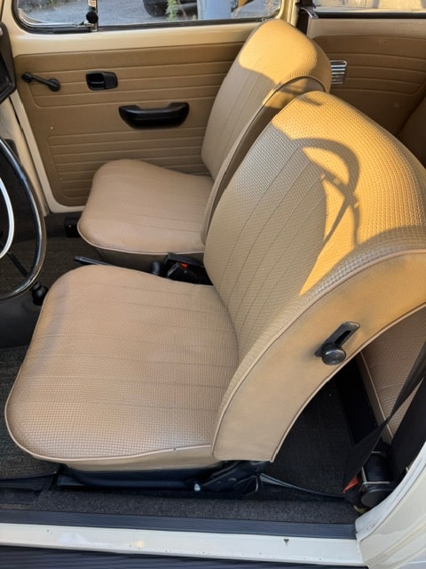 VW 1300-image-8
