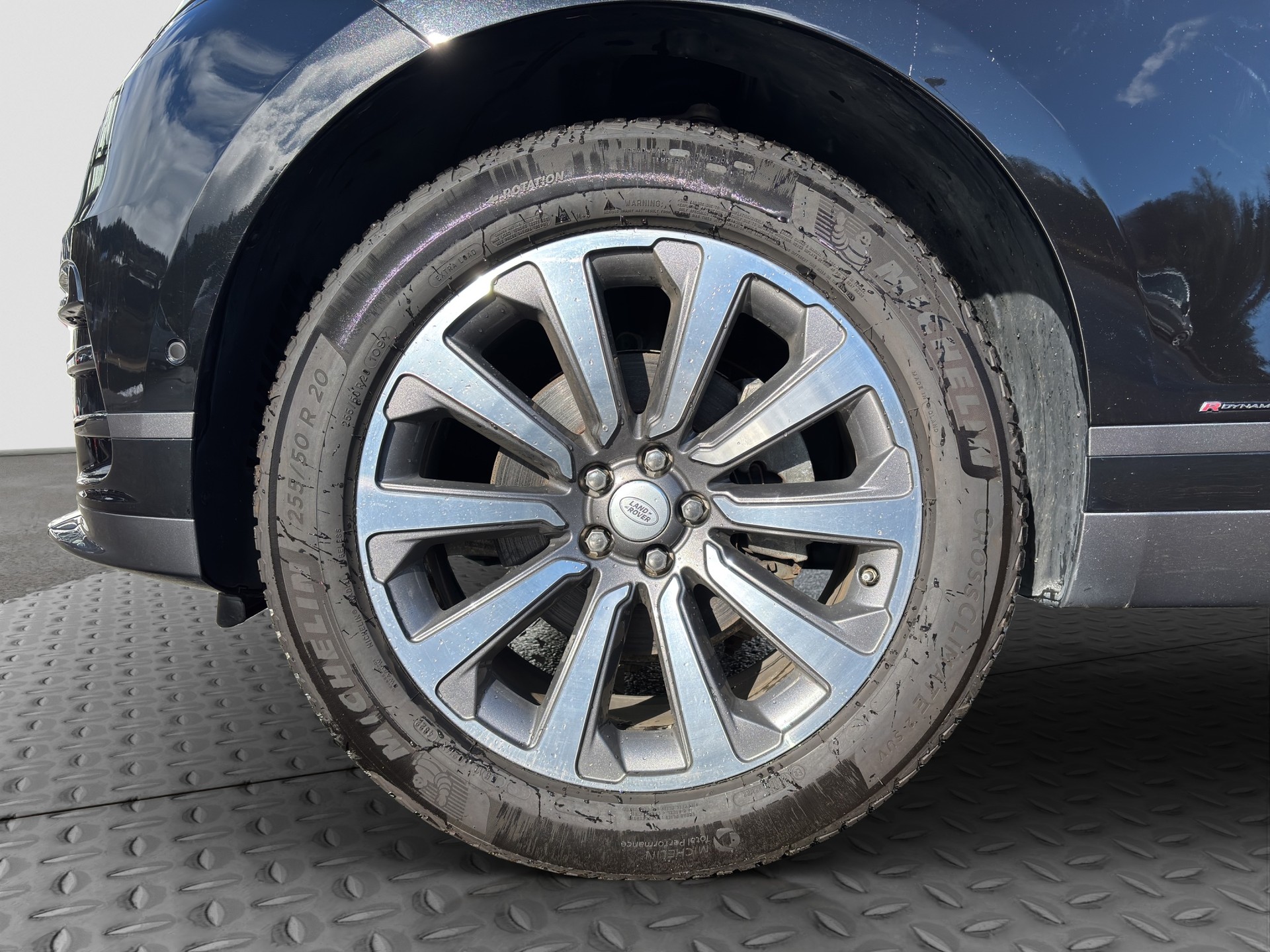 LAND ROVER Range Rover Velar R-Dynamic D 240 SE Automatic-image-23