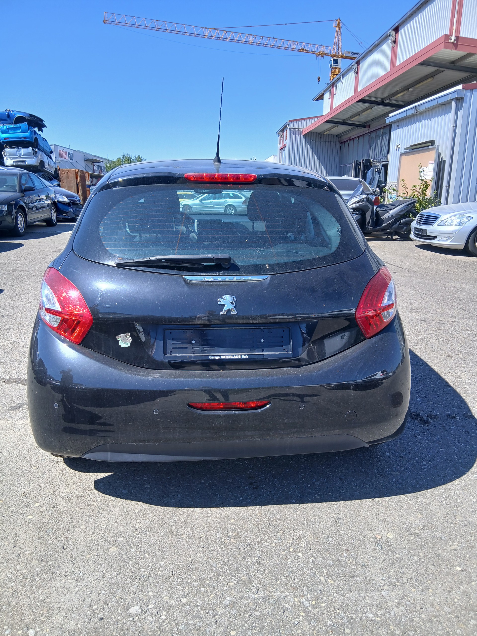 PEUGEOT 208 1.6 VTI Allure-image-6