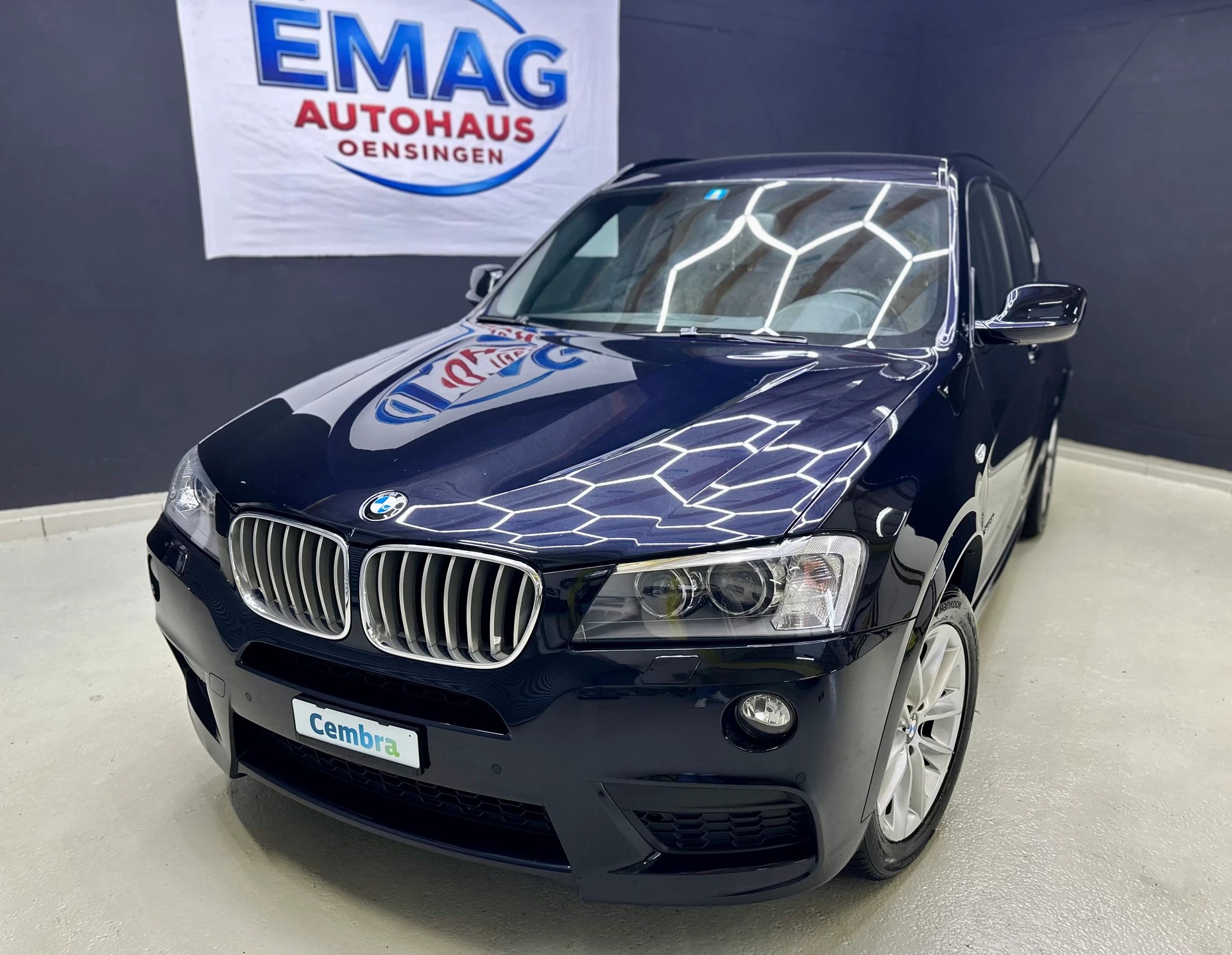 BMW X3 xDrive 28i Steptronic-image-0