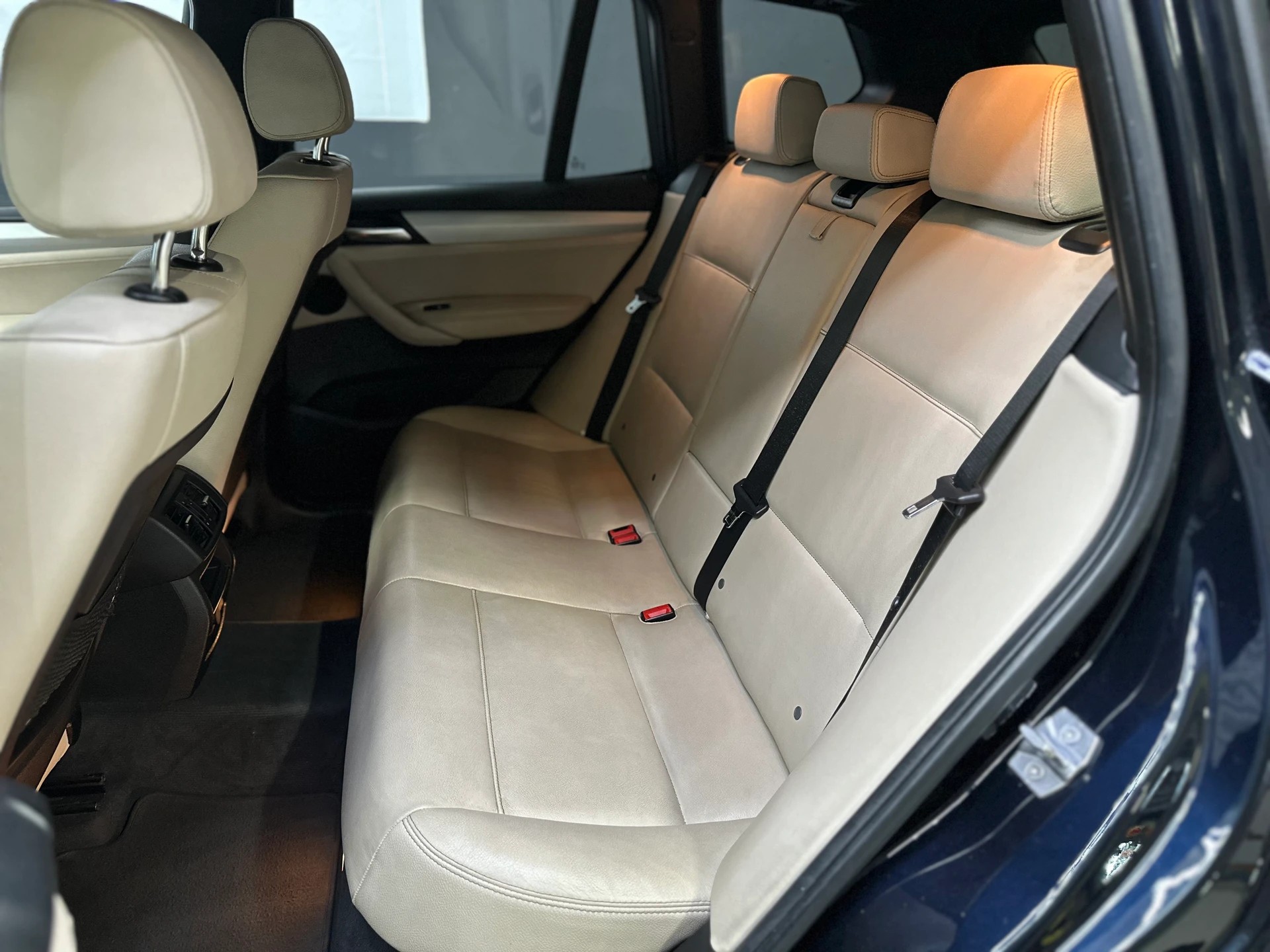 BMW X3 xDrive 28i Steptronic-image-10