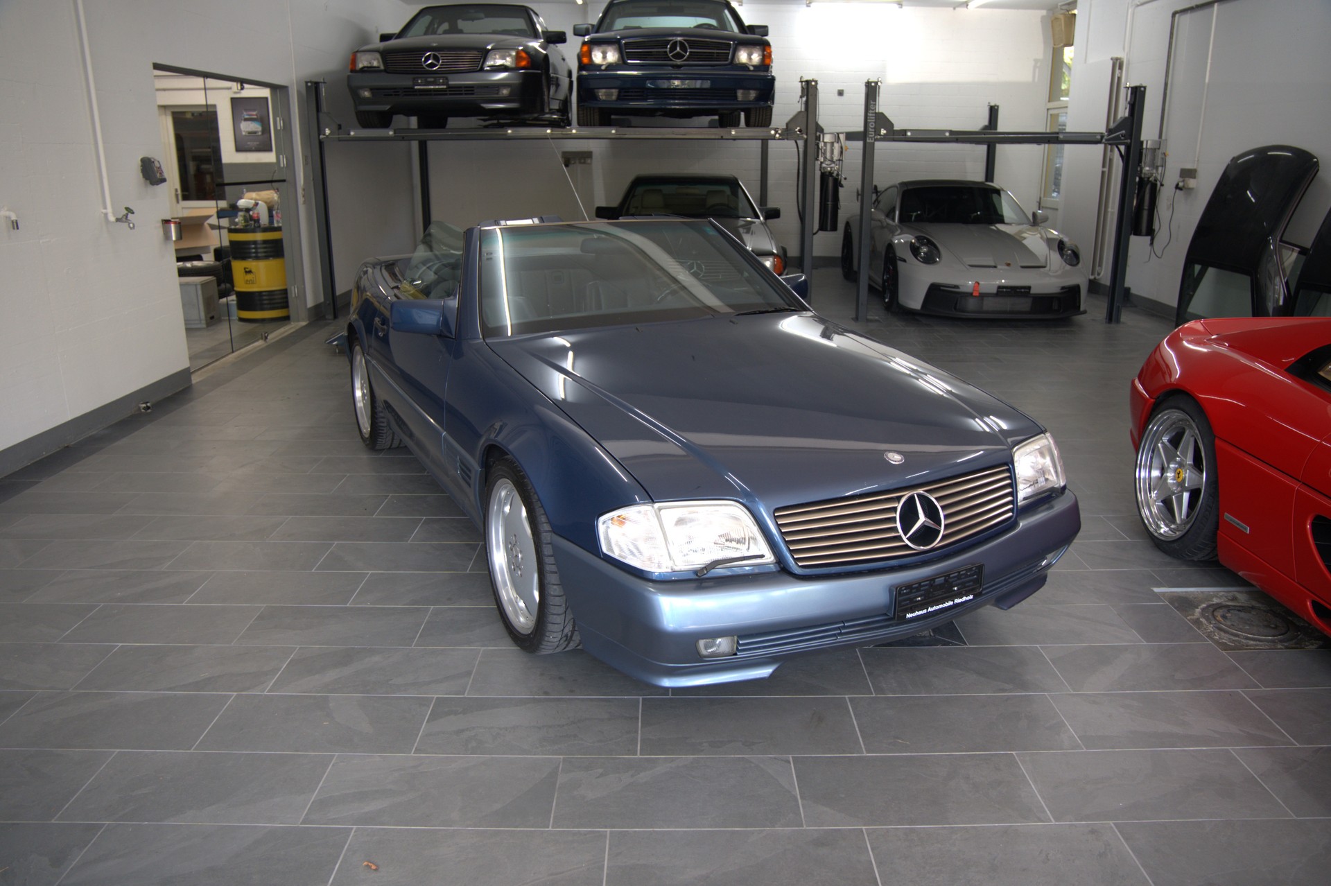 MERCEDES-BENZ SL 300-image-8