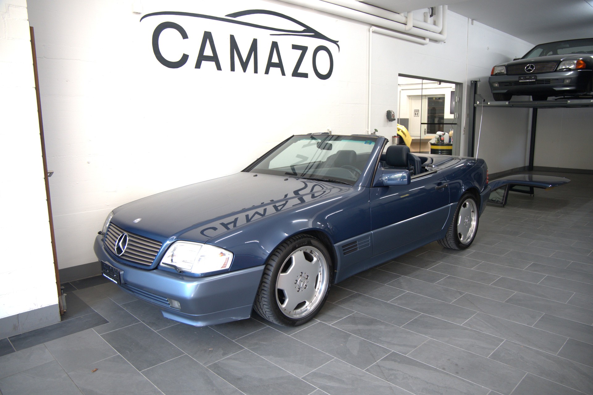 MERCEDES-BENZ SL 300-image-0