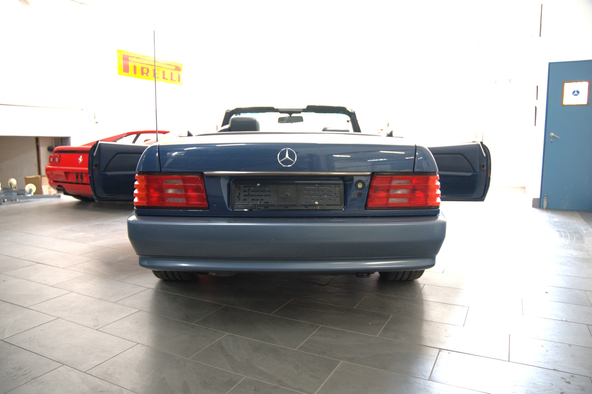 MERCEDES-BENZ SL 300-image-2