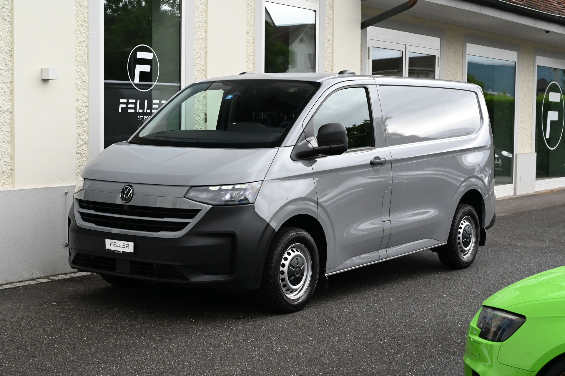 VW Transporter 2.0 TDI 4Motion Automat-image-0