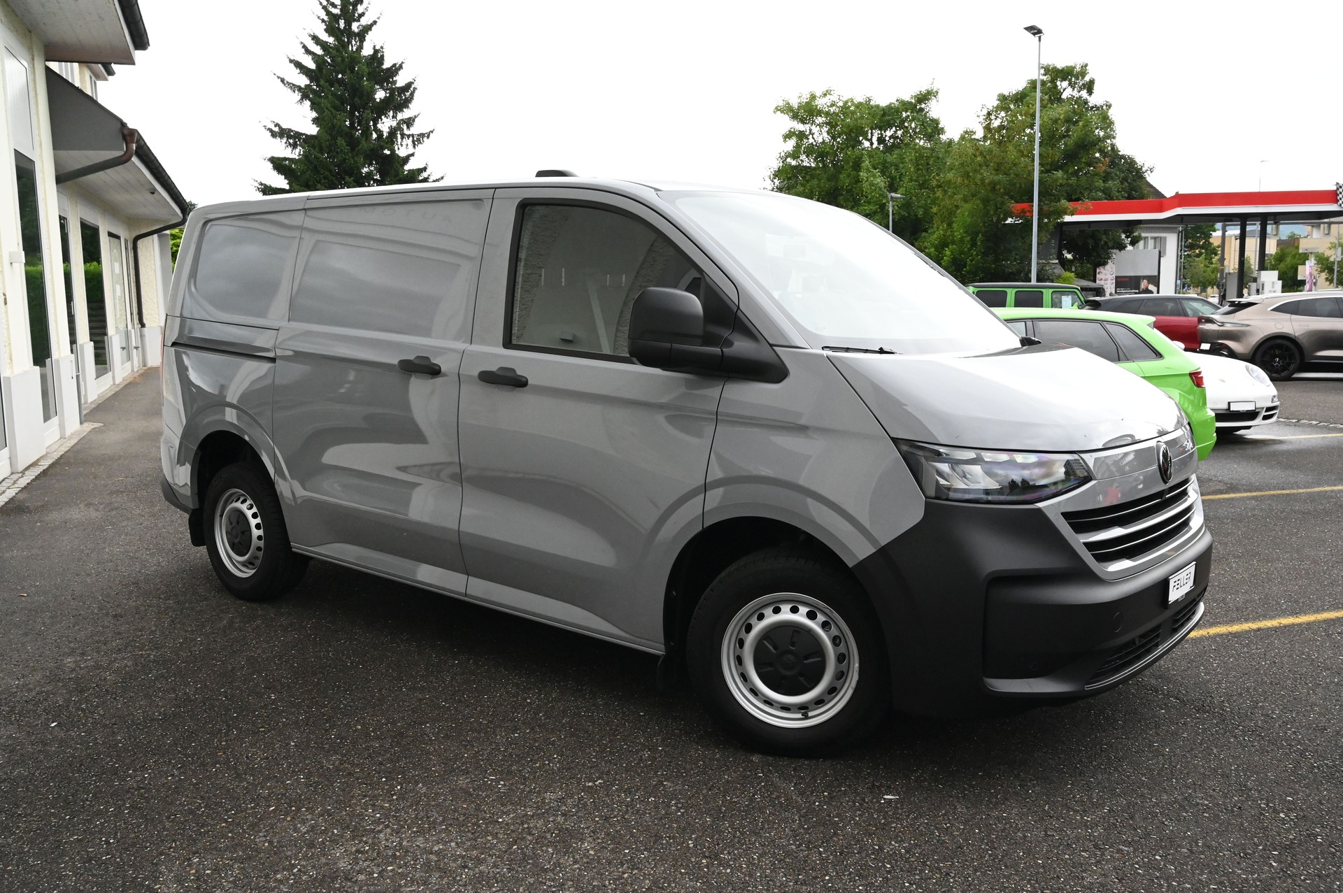 VW Transporter 2.0 TDI 4Motion Automat-image-16