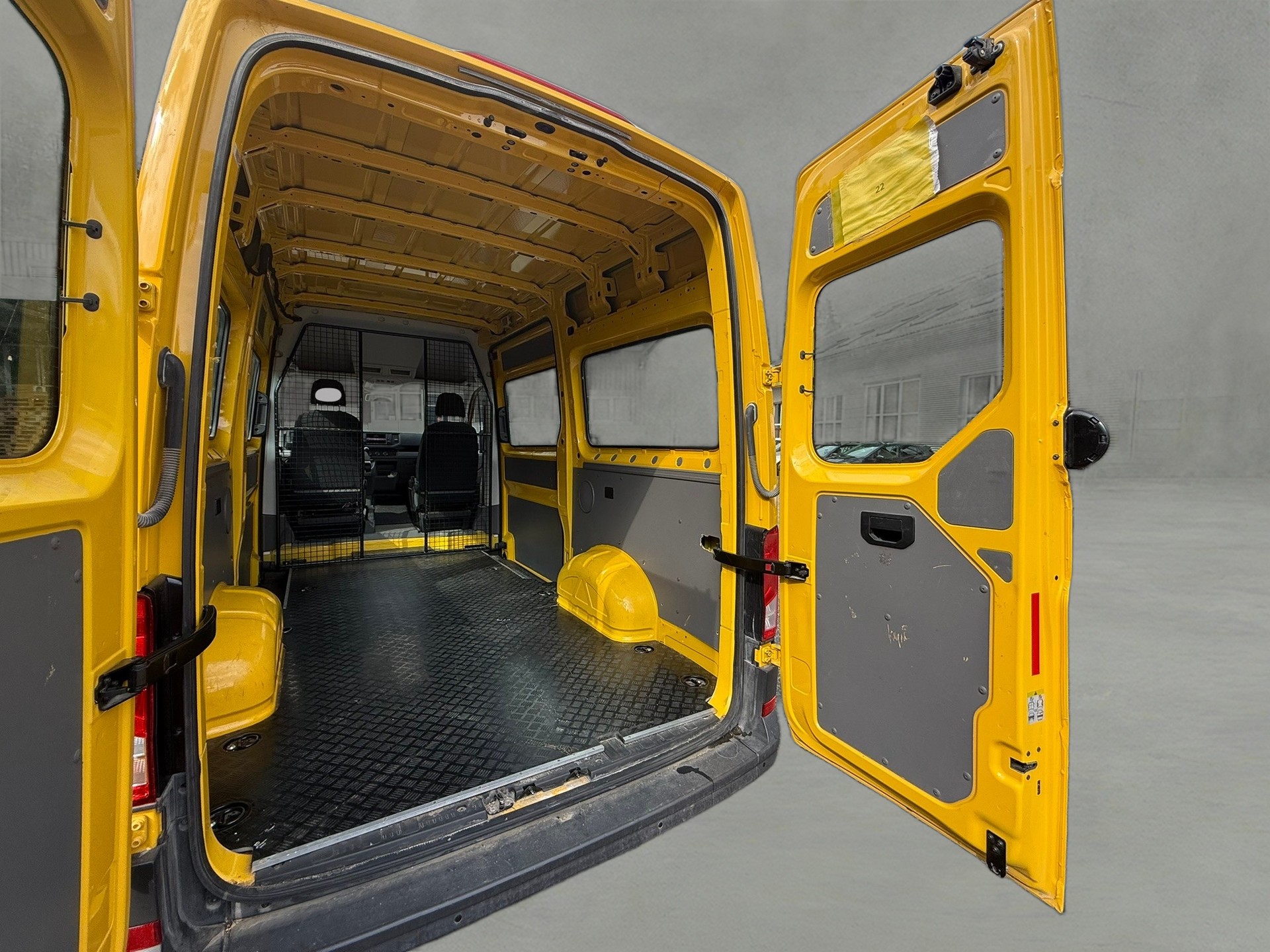 VW Crafter 35 2.0 TDI Entry L3 A-image-10