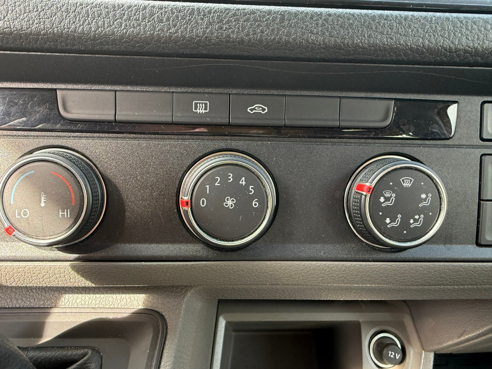VW Crafter 35 2.0 TDI Entry L3 A-image-19