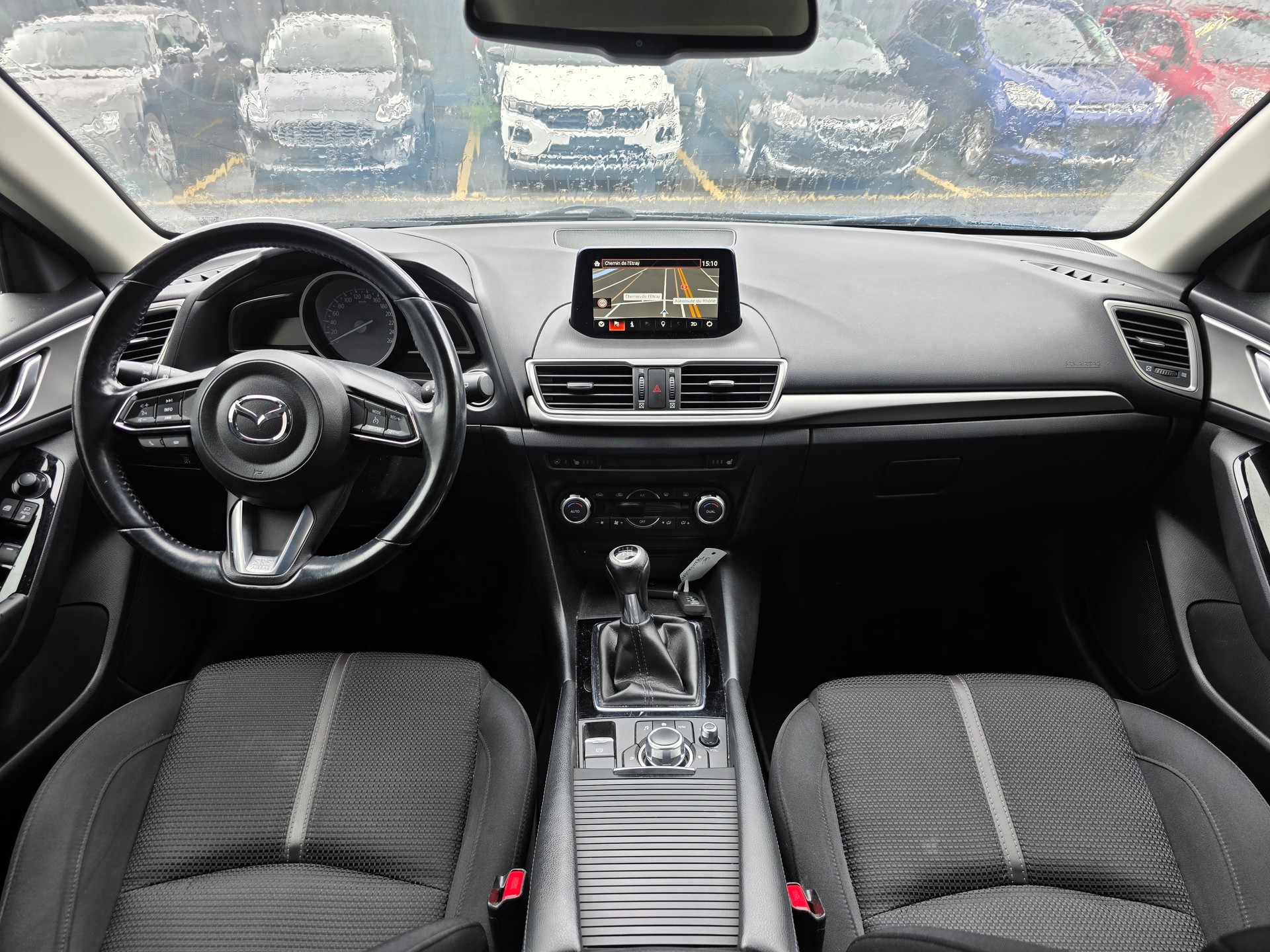 MAZDA 3 SKYACTIV-D 105 Ambition Plus-image-7