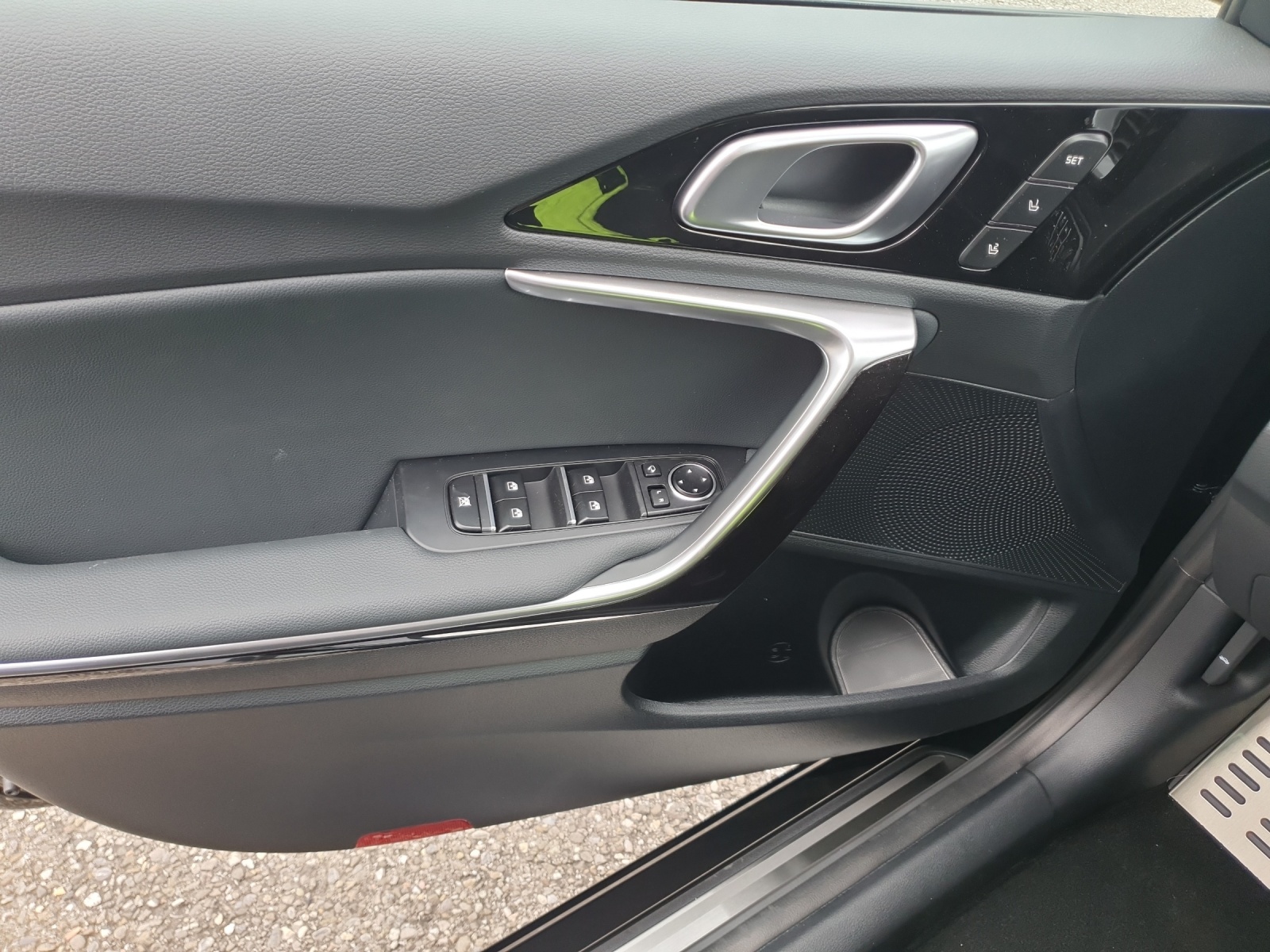KIA Ceed SW 1.6 GDi Plug-in Hybrid Style-image-10