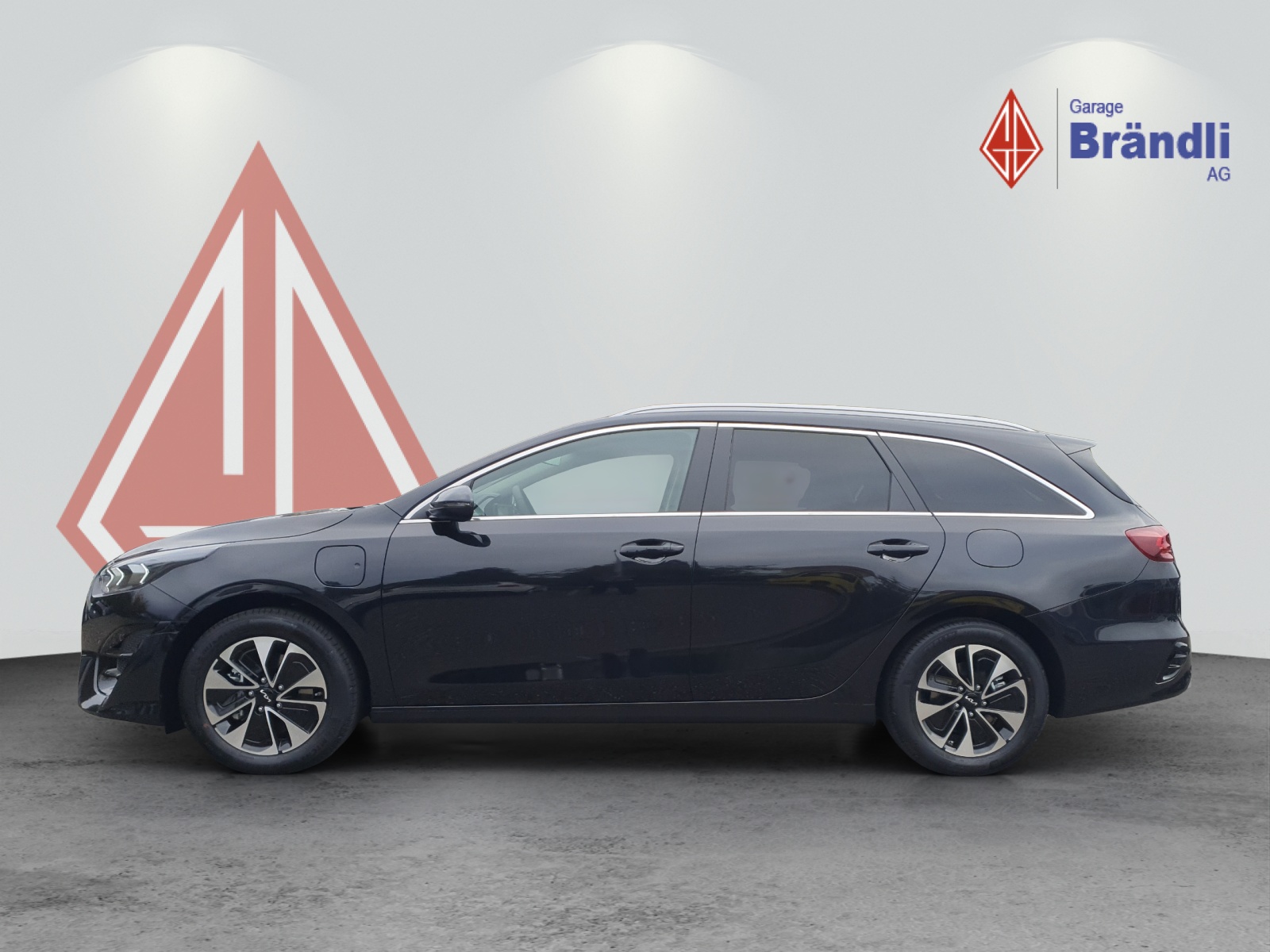 KIA Ceed SW 1.6 GDi Plug-in Hybrid Style-showroom-element-2