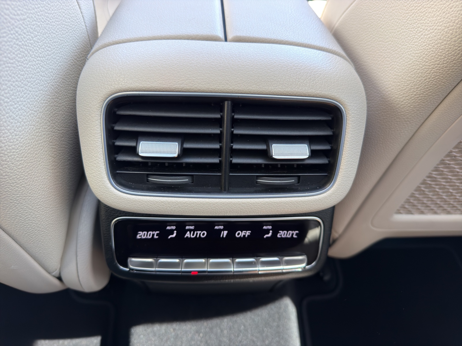 MERCEDES-BENZ GLE 450 4Matic 9G-Tronic-image-12