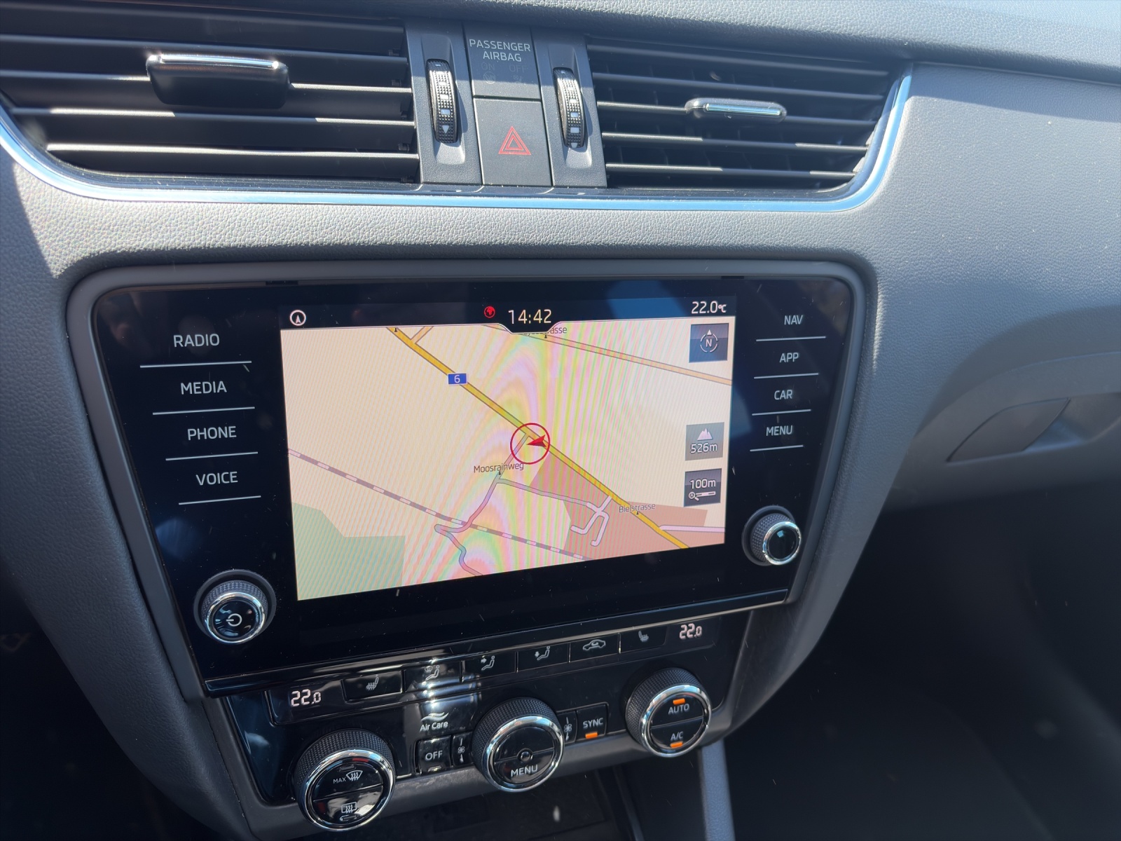 SKODA Octavia Combi 2.0 TSI Soleil 4x4 DSG-image-14