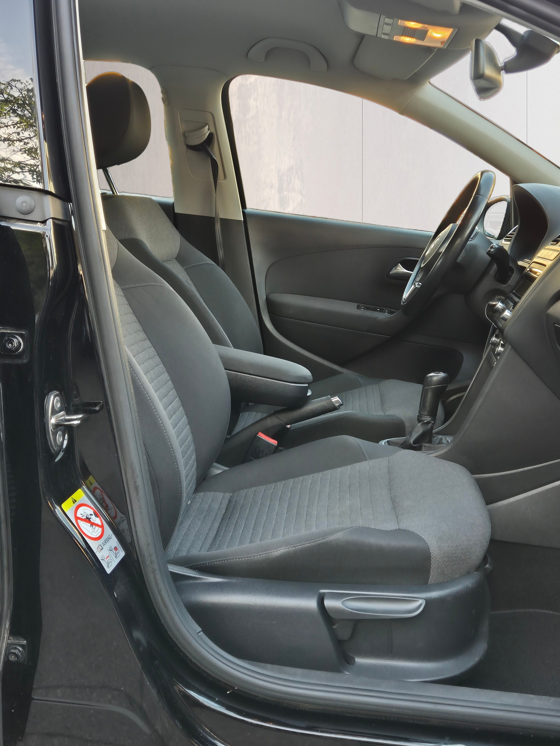 VW Polo 1.2 TSI Comfortline-image-7