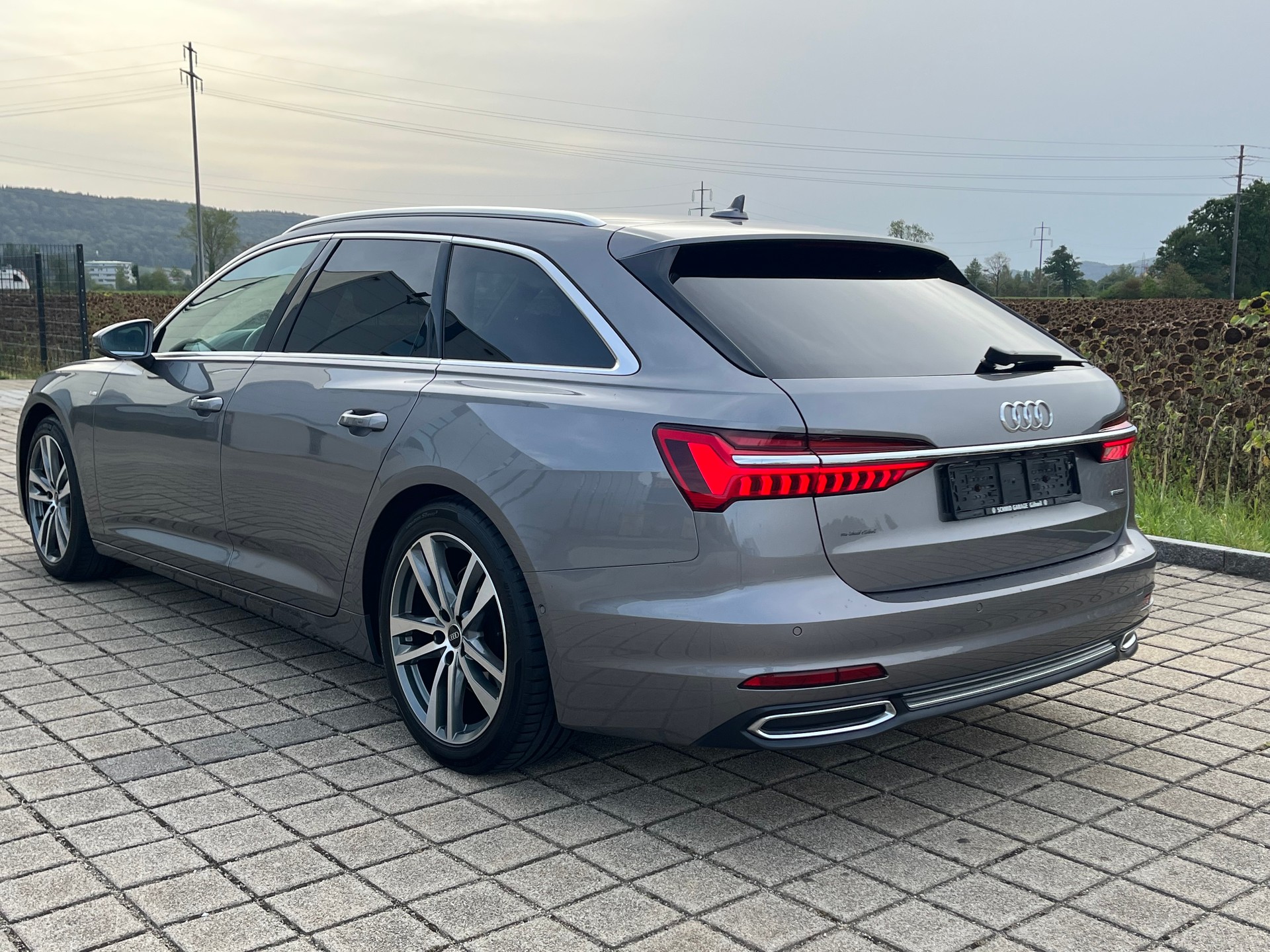 AUDI AUDI A6 Avant 40 TDI S line quattro S-tronic-image-6