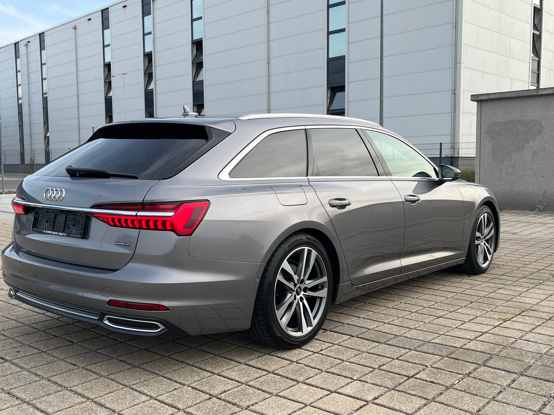 AUDI AUDI A6 Avant 40 TDI S line quattro S-tronic-image-8