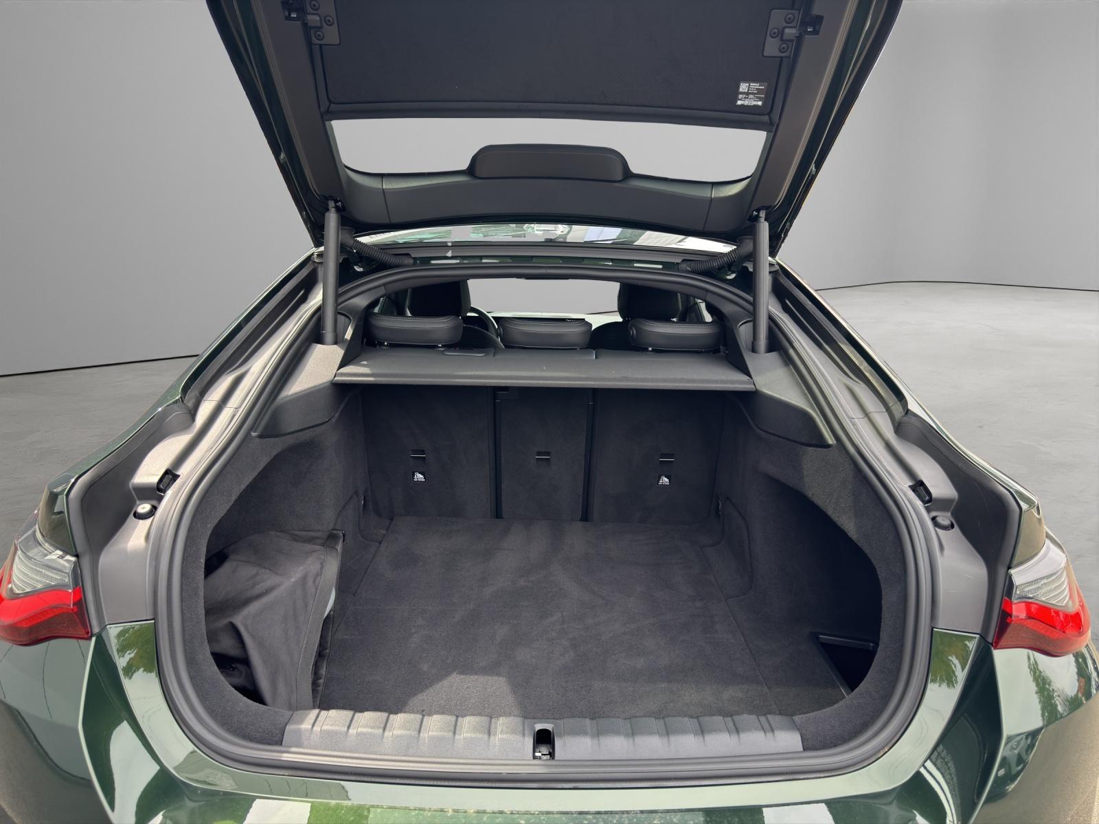 BMW i4 M50-image-9