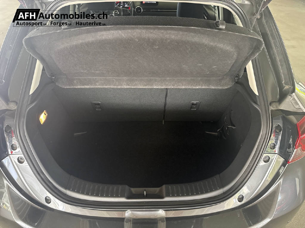 MAZDA 2 1.5 90 Revolution-image-17