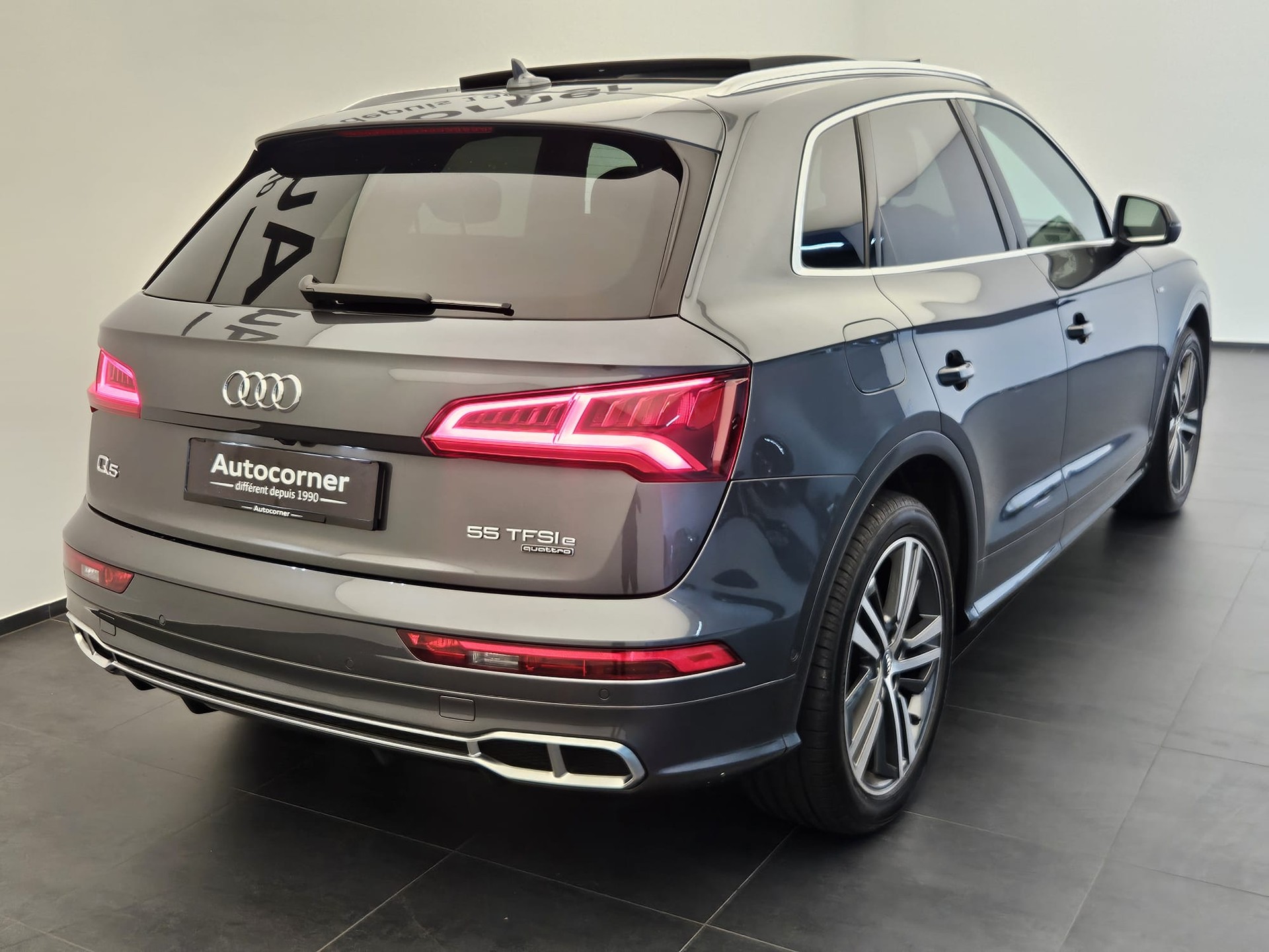 AUDI Q5 55 TFSI e sport quattro-image-6