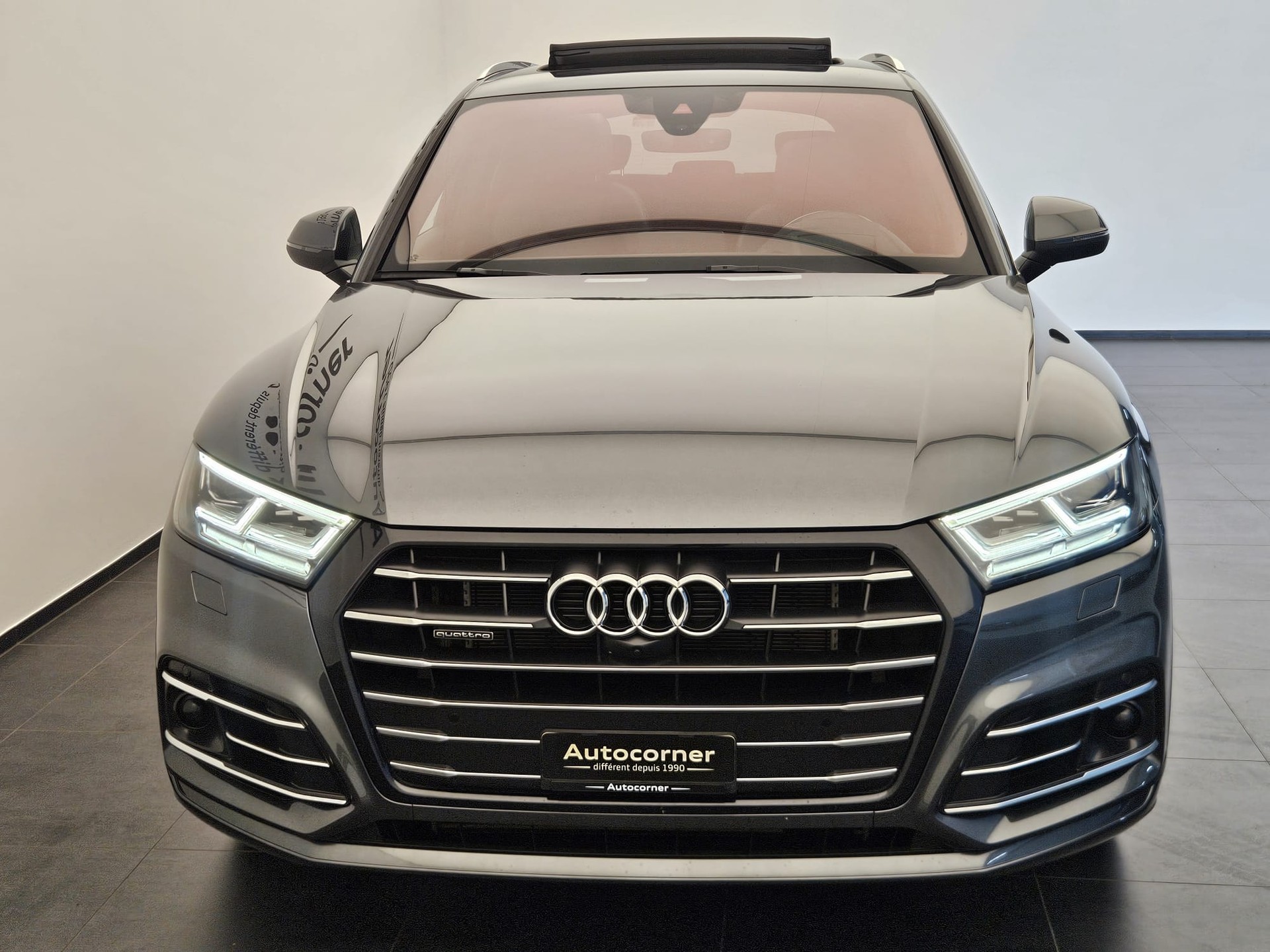 AUDI Q5 55 TFSI e sport quattro-image-3
