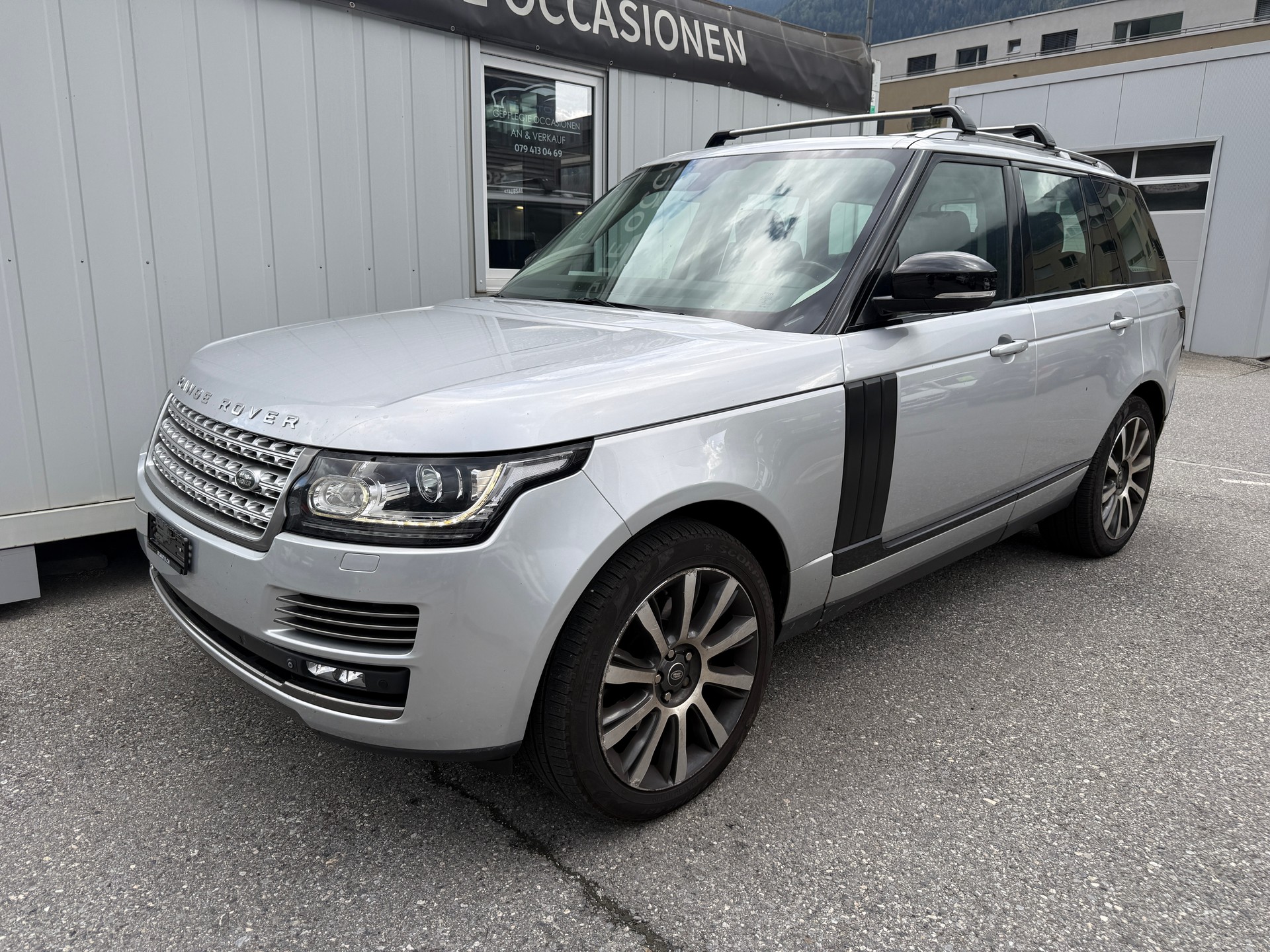 LAND ROVER Range Rover 3.0 TDV6 Vogue Automatic * FÜR EXPORT* AB PLATZ * 136'000 KM*-image-8