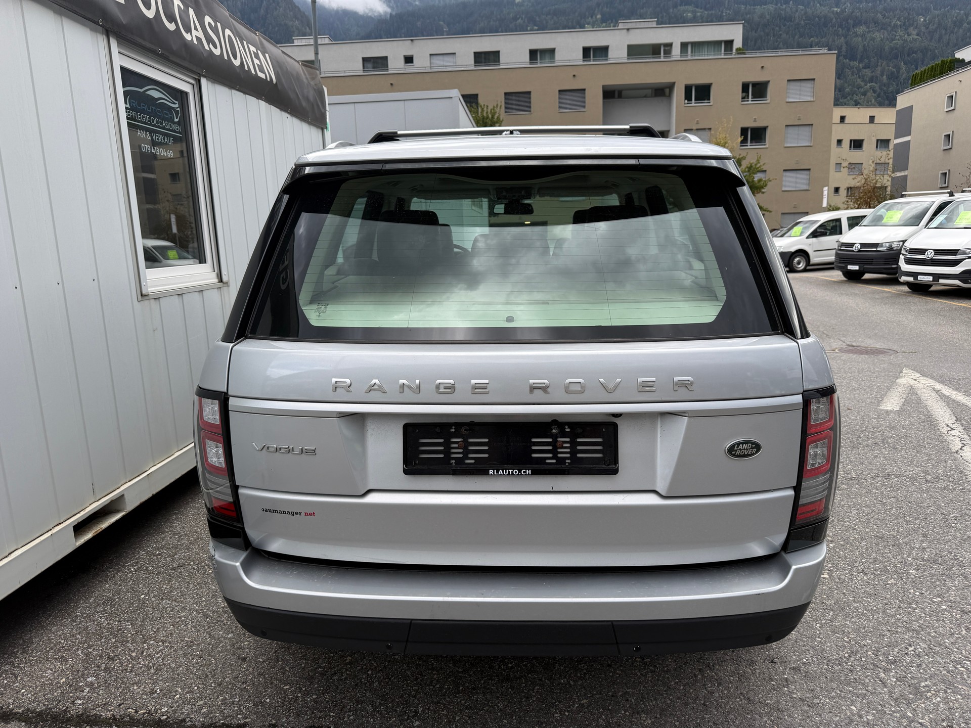 LAND ROVER Range Rover 3.0 TDV6 Vogue Automatic * FÜR EXPORT* AB PLATZ * 136'000 KM*-image-3